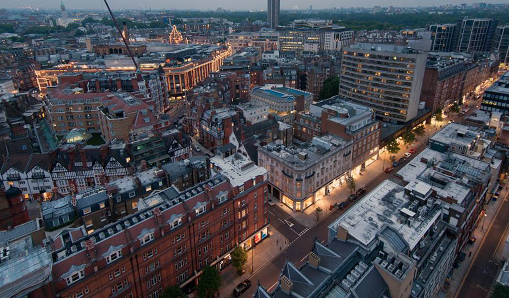 jumeirah carlton tower thethreedrinkers.com.jpg