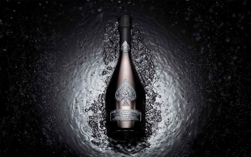 ARMAND DE BRIGNAC BRUT ROSE ACE Note: Pictured presentation case is not  currently available.