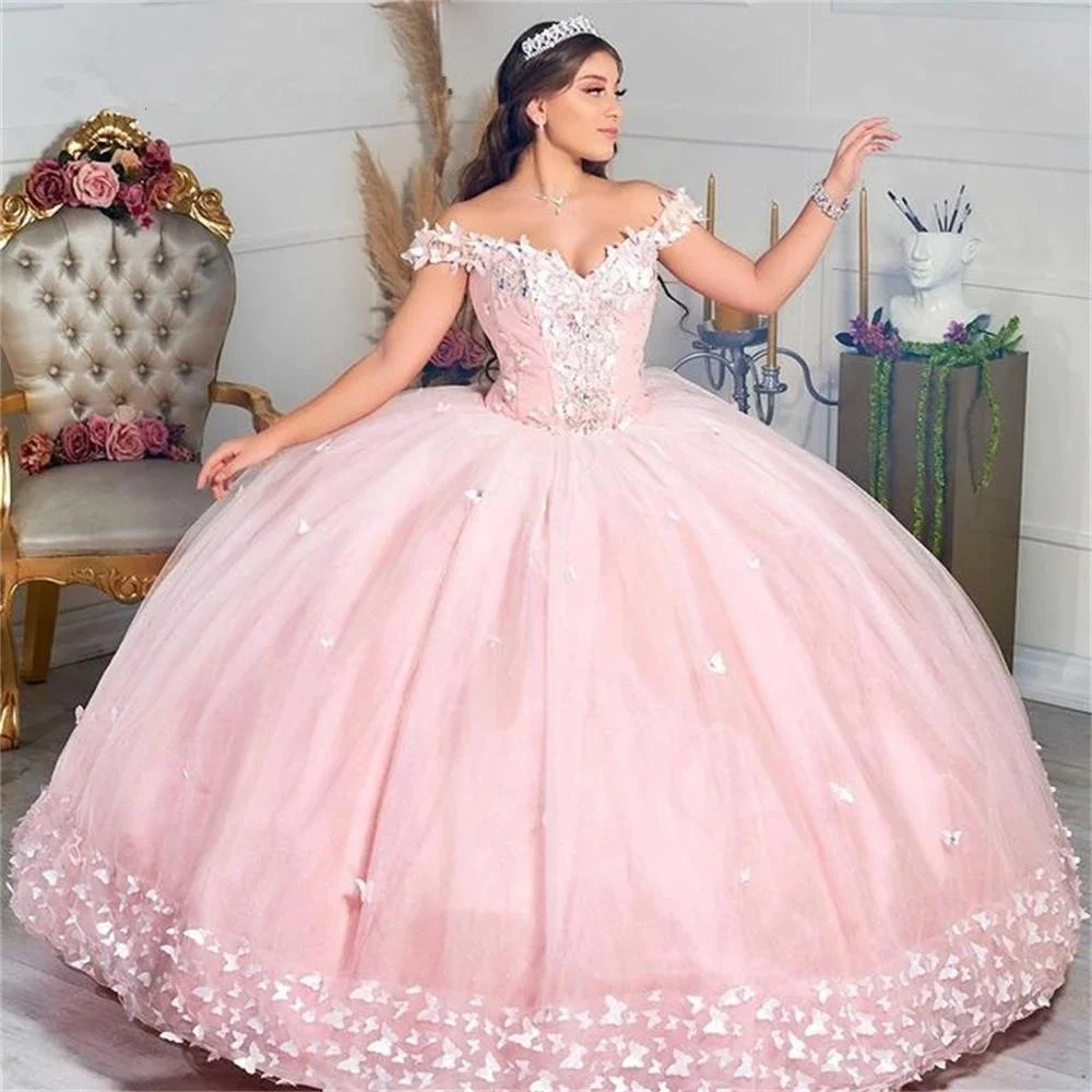 COLORES EN TENDENCIA PARA LOS VESTIDOS Y REPOSTERÍA PARA XV AÑOS 