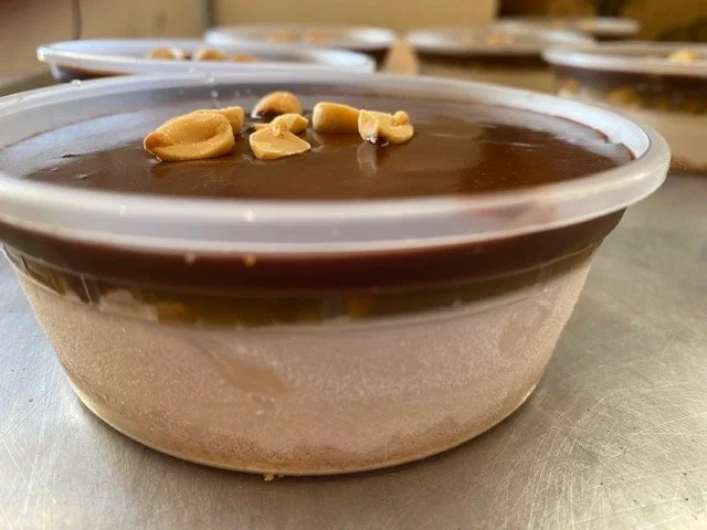 Cashew Cheesecake of the Month: Snickerz