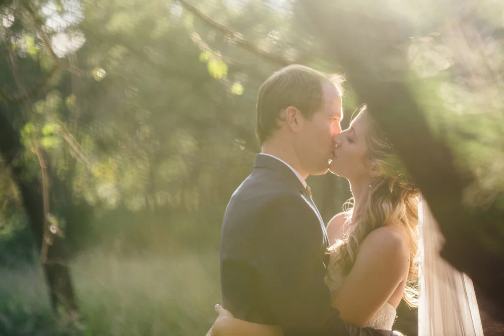 42d7d-steve26laraweddingweb-496.jpg