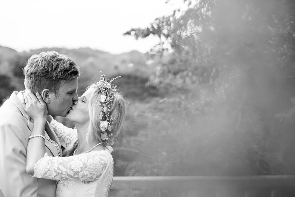 ece04-candice26jontyweddingweb-560.jpg