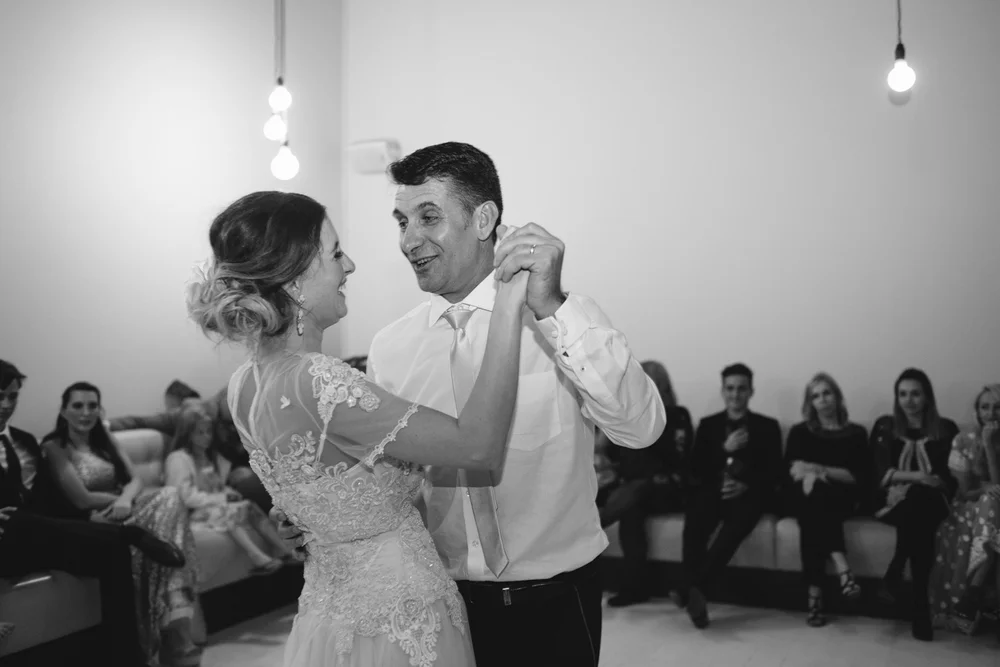 fb2d8-adrienne26chrisweb-753.jpg