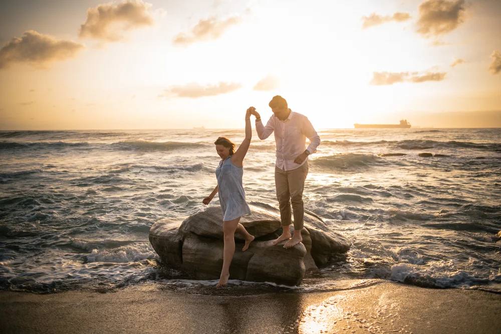 4b0e7-derryn26robertengagementweb-72.jpg