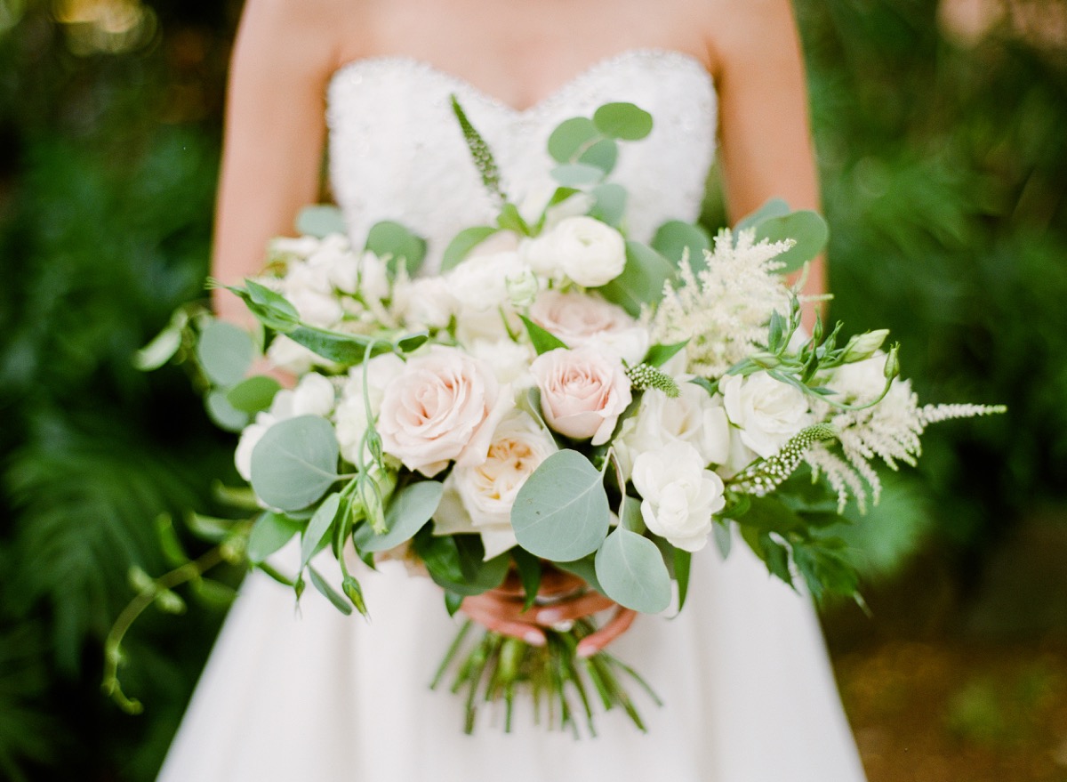 hawaii floral bouquet.jpeg