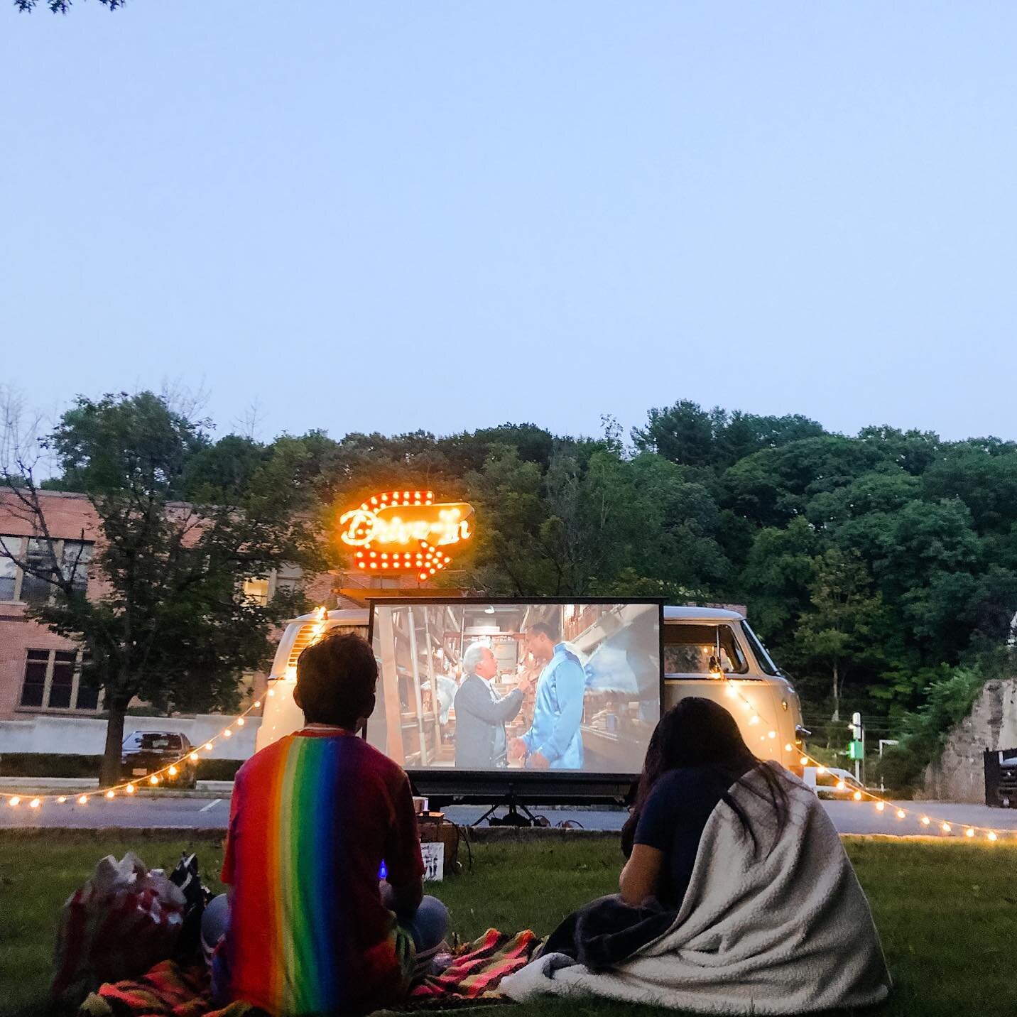 Those summer nights ✨&hellip;.
.
We were back at WJCS for another drive-in last night.&nbsp;&nbsp;Such a great group of people!&nbsp;&nbsp;Fun fact - over 50% of our Drive-ins this year are repeats from last summer or even this season.&nbsp;&nbsp;We 