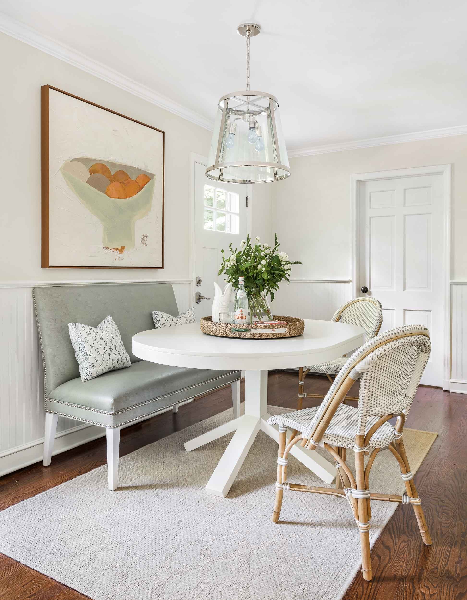 functional-famiy-breakfast-nook