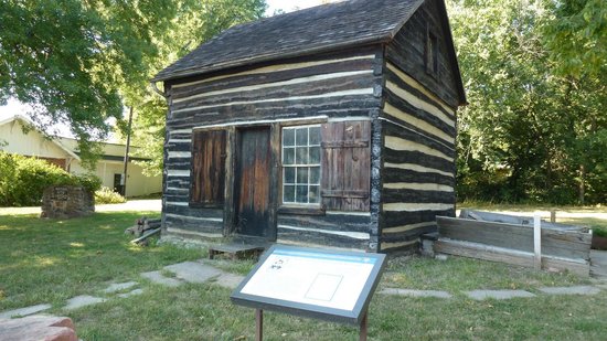 Mayhew Cabin &amp; John Brown's Cave