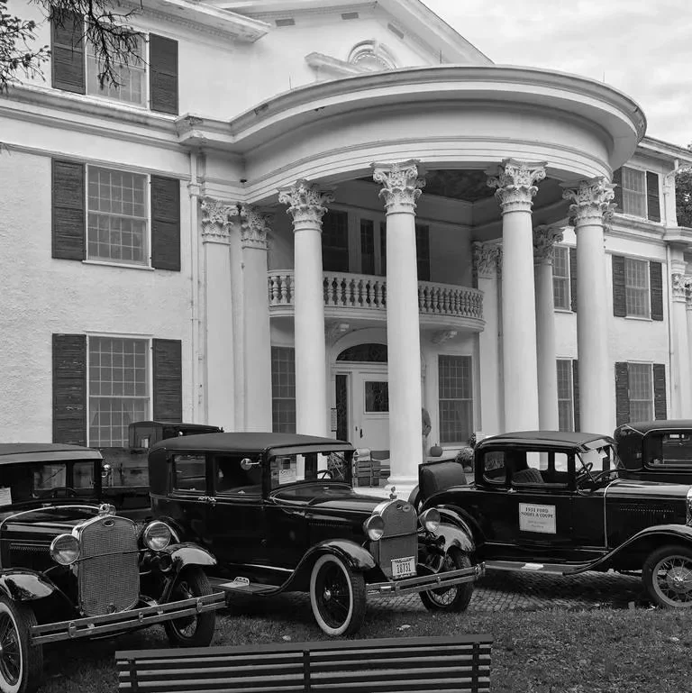 Mystery at the Mansion: Murder at the Juice Joint