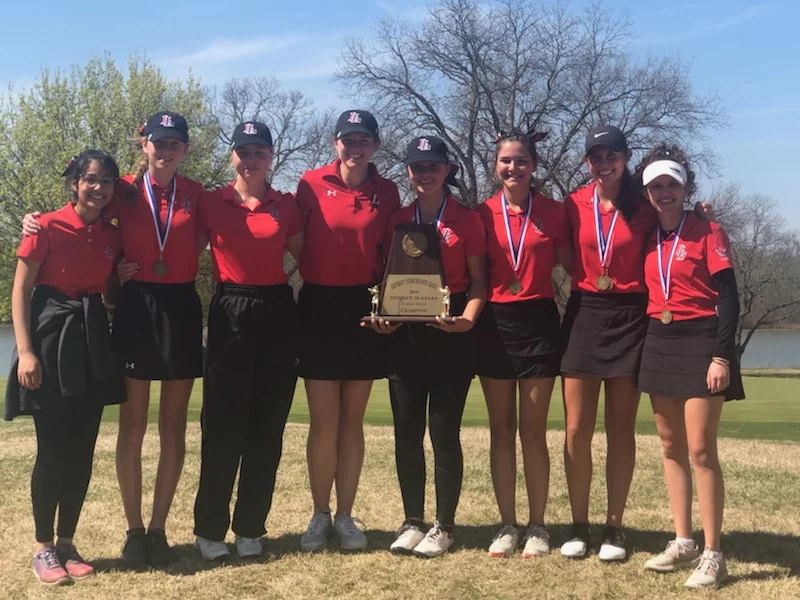 Girls Team (L to R) Jannat Verma, Aurea Carlisle, Sydney Barker, Julia Brochu, Marta Moreno, Caroline Sessions, Allie Bianchi, Meghan Spencer