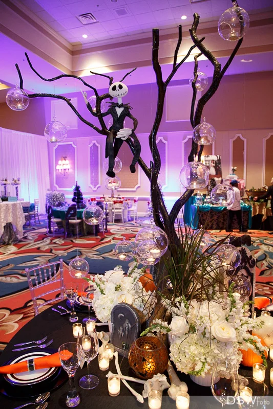 Pin By Bookingentertainment Com On Disney Weddings Nightmare Before Christmas Wedding Christmas Wedding Inspiration Nightmare Before Christmas