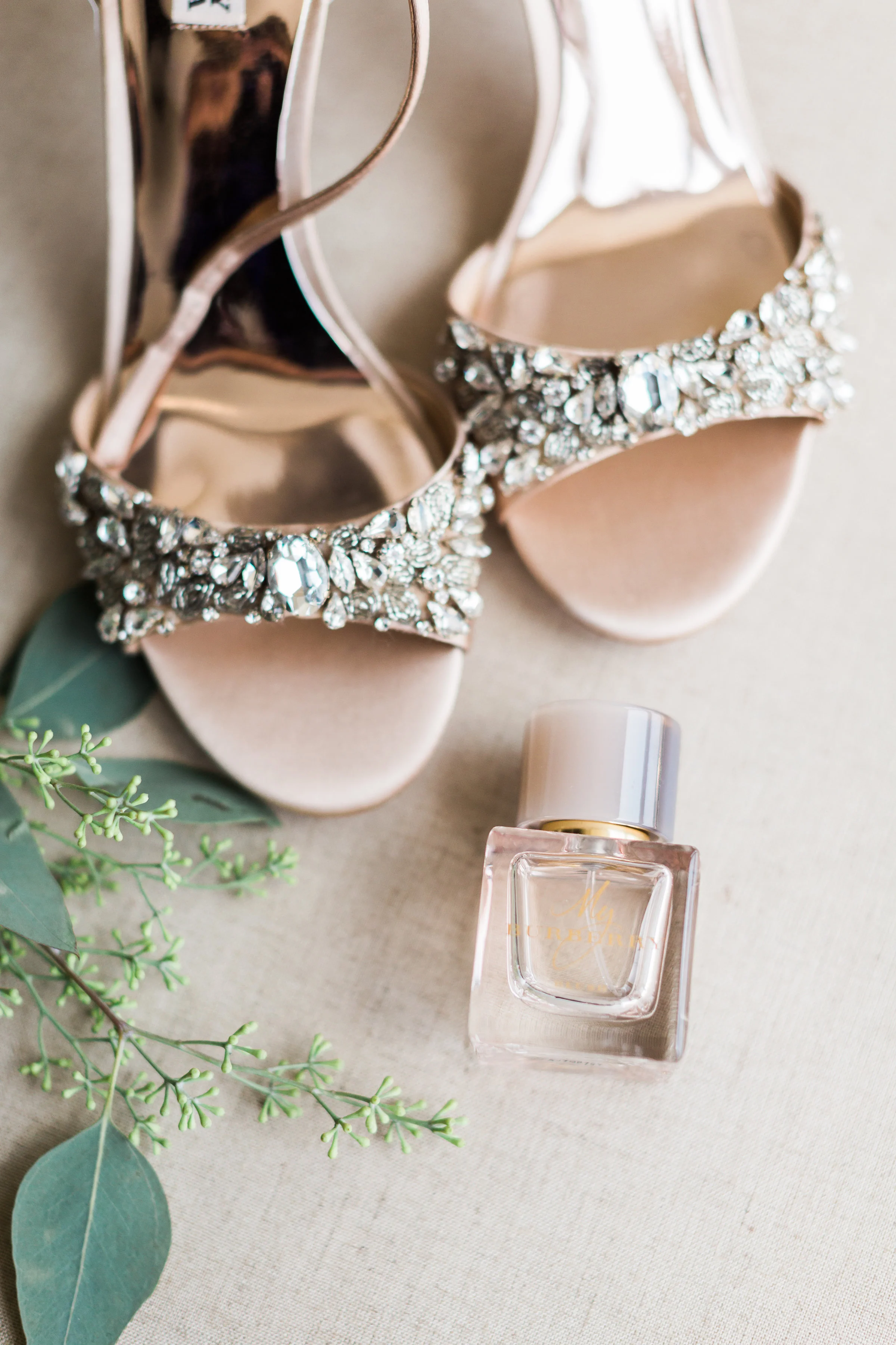 Meghan&JimGettingReady-28.jpg
