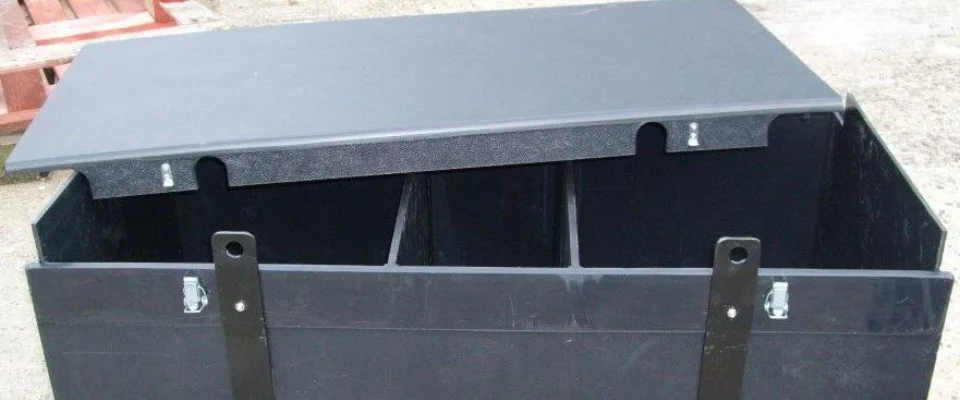 plastic tank.jpg