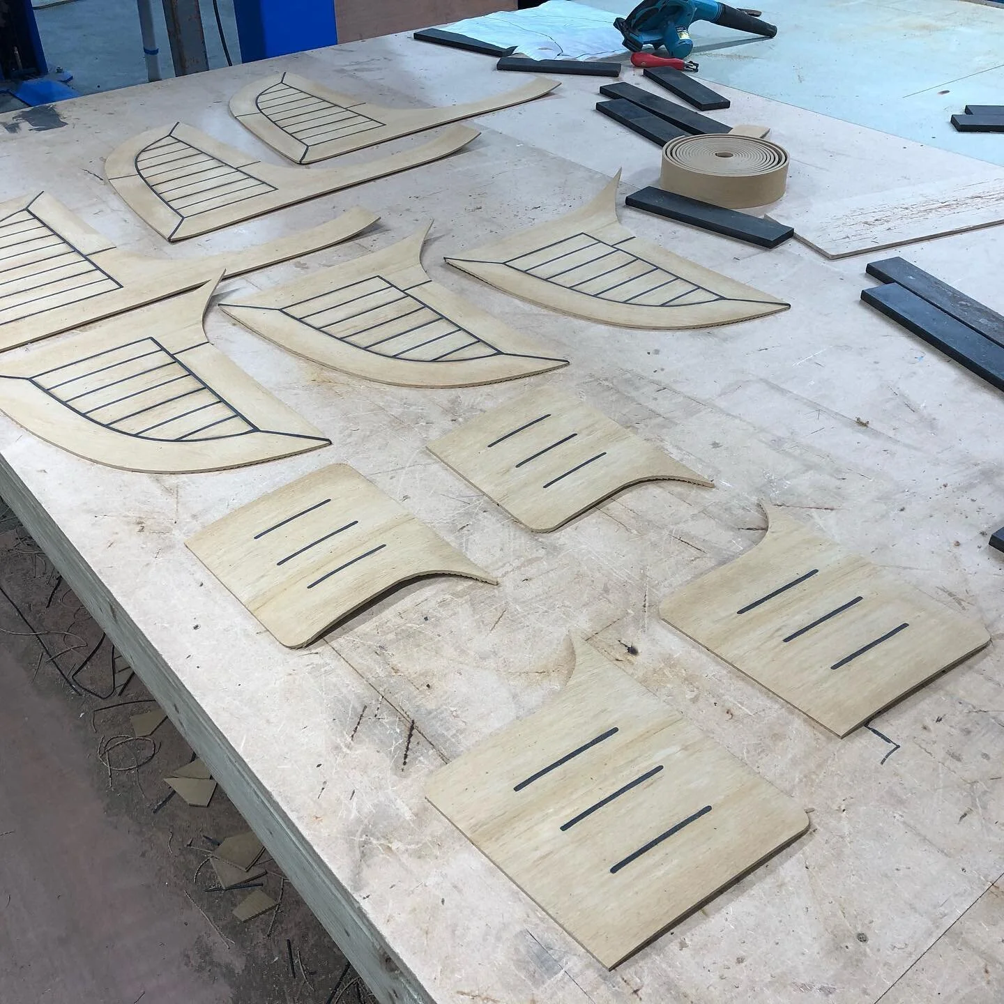 Step sections in teak. With borderless margins and no mitres. #rofixrestoration #flexiteek2g #teak #steps #boatlife #yacht #suffolk #norfolk #cambridge #norfolkbroads #barnsbrinkcraft #decking