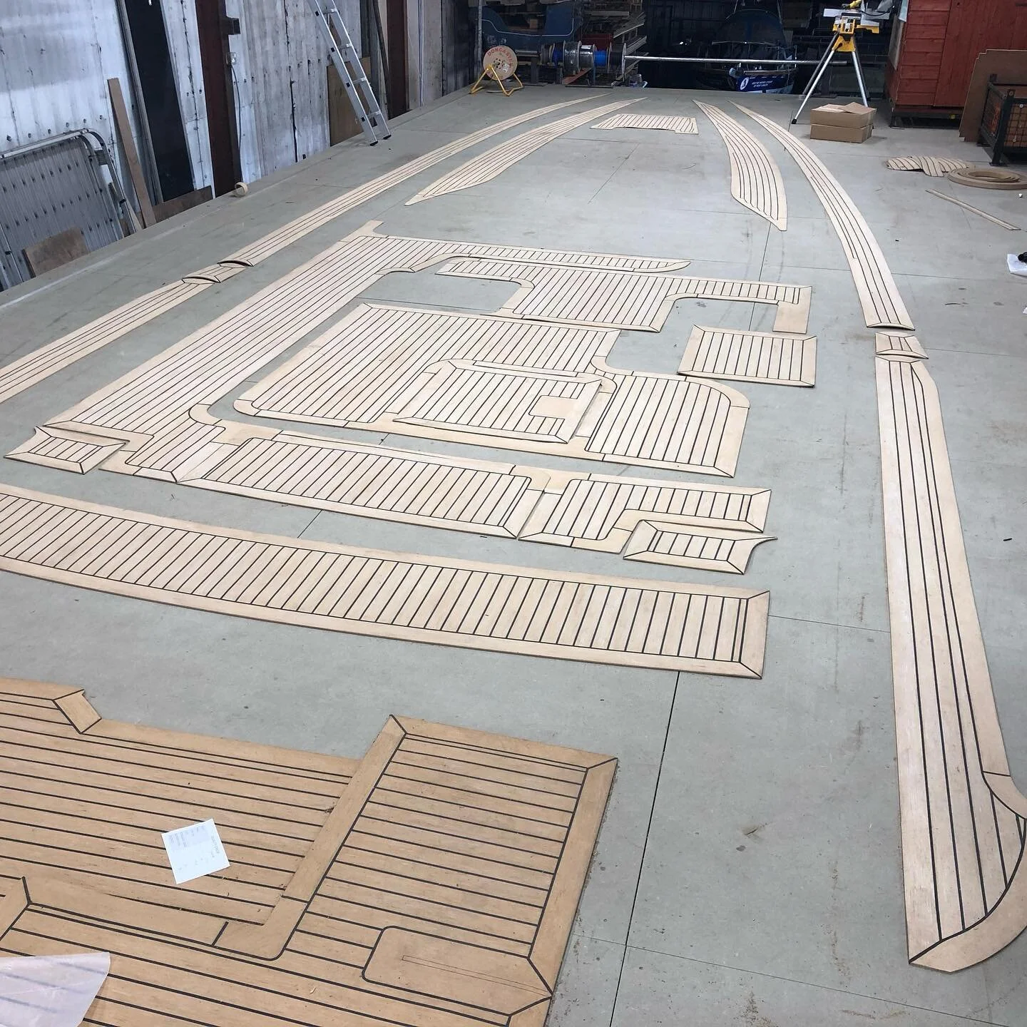 Great looking bleached colour Flexiteek decks for a Sunseeker. #rofixrestoration #flexiteek2g #sunseeker #bleacheddecking #suffolk #norfolk #boats #yachtinhg #powerboats #syntheticdecks #marketleader