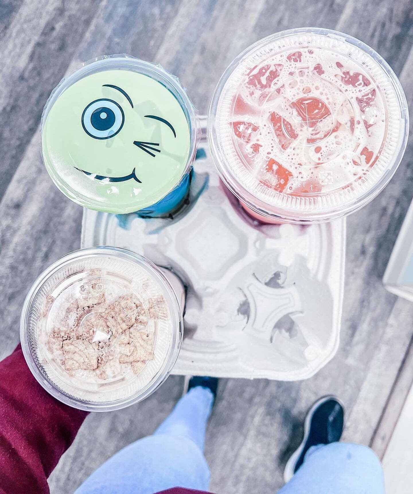 Beat the Monday blues by coming in for your meal shakes, energy teas and/or protein donuts before heading into work! 

You may crack a smile even at 7am 😍

#chillnutrition #lodihealthydrinks #proteinshakes #postworkout #results #healthymeal