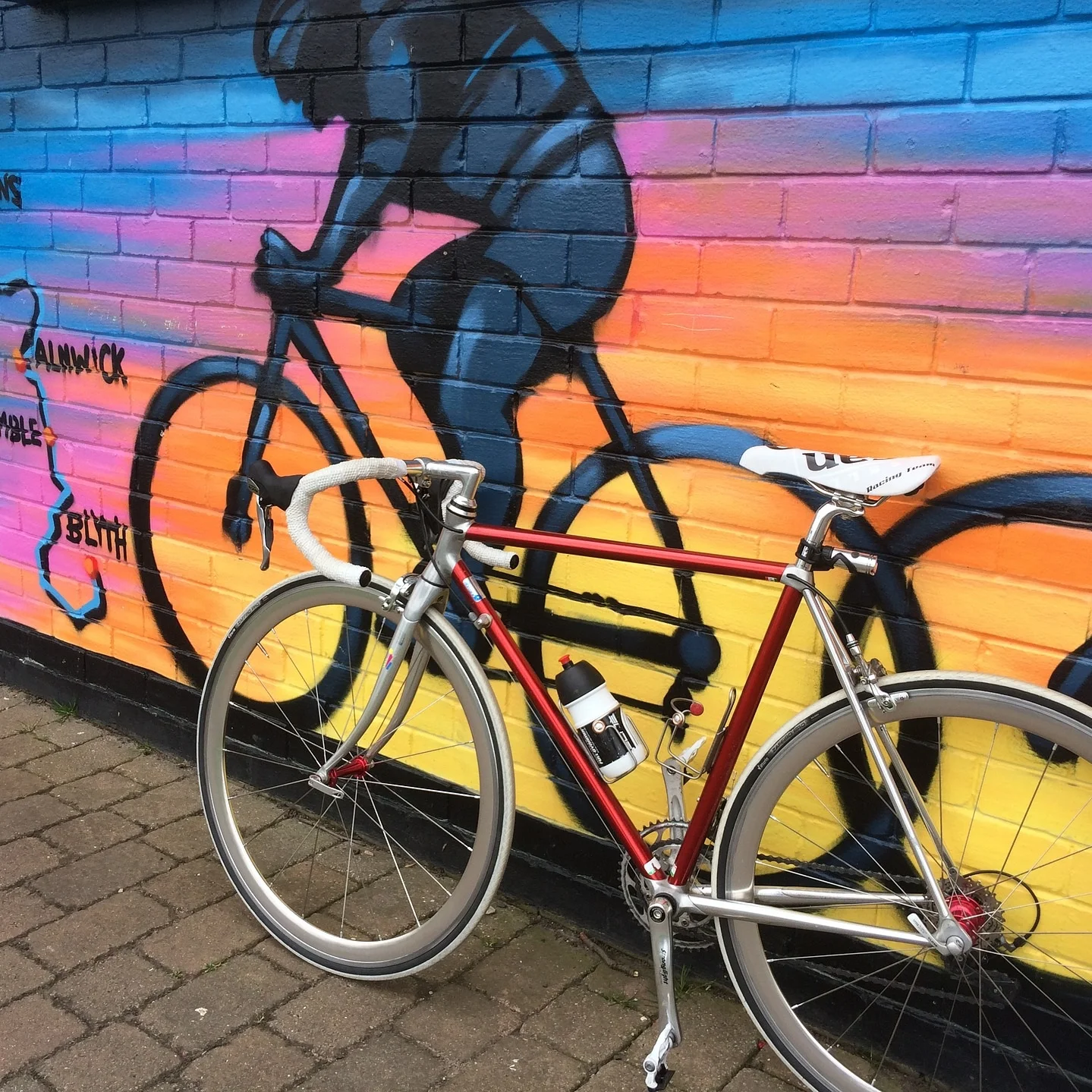 cycle-1747643_1920.jpg
