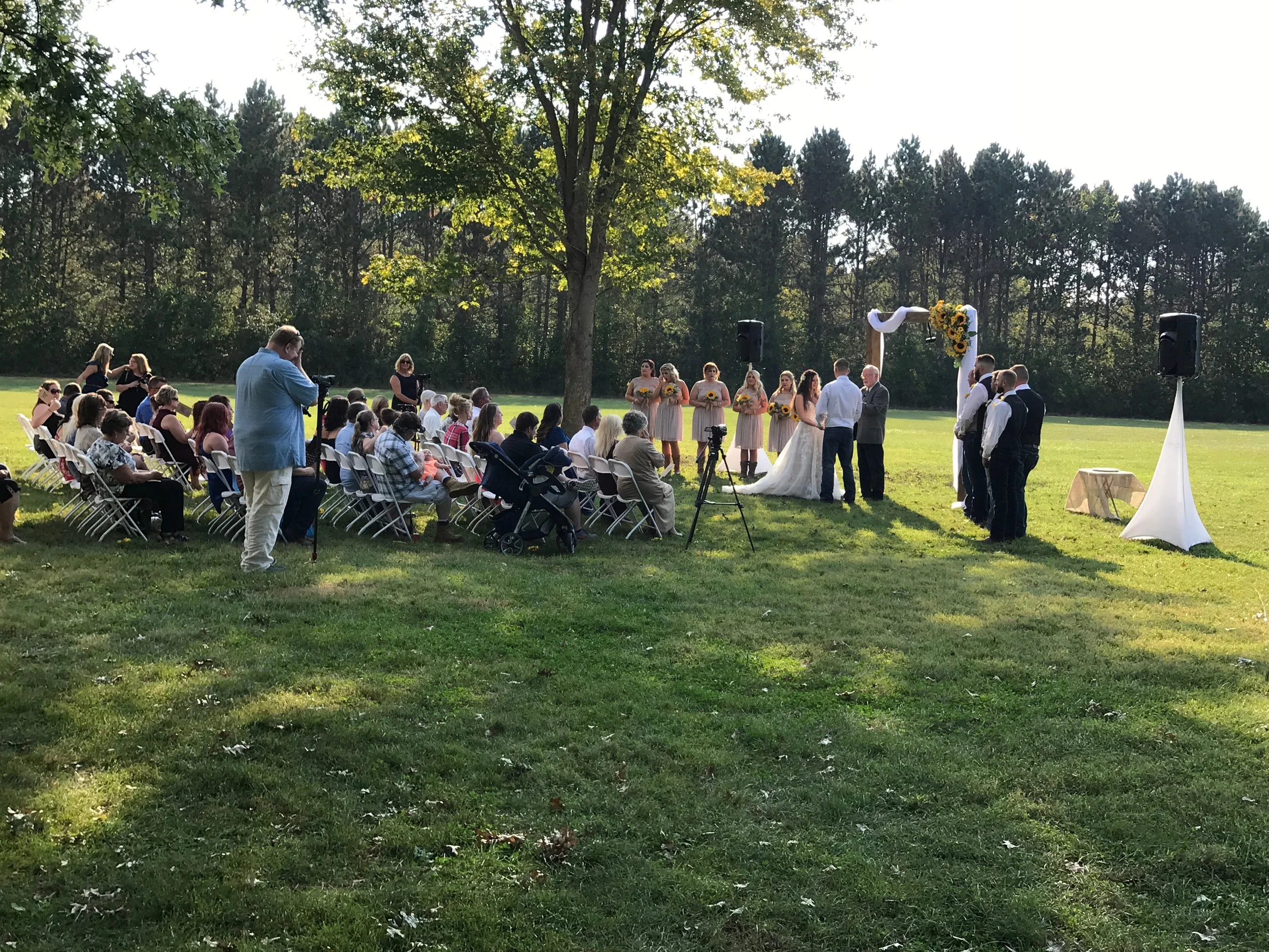 outdoor Wedding ceremony services quad cities