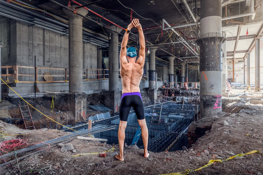 Photographer_Colin_Lenton_Fitler_Club_2019_Pool_Man.jpg