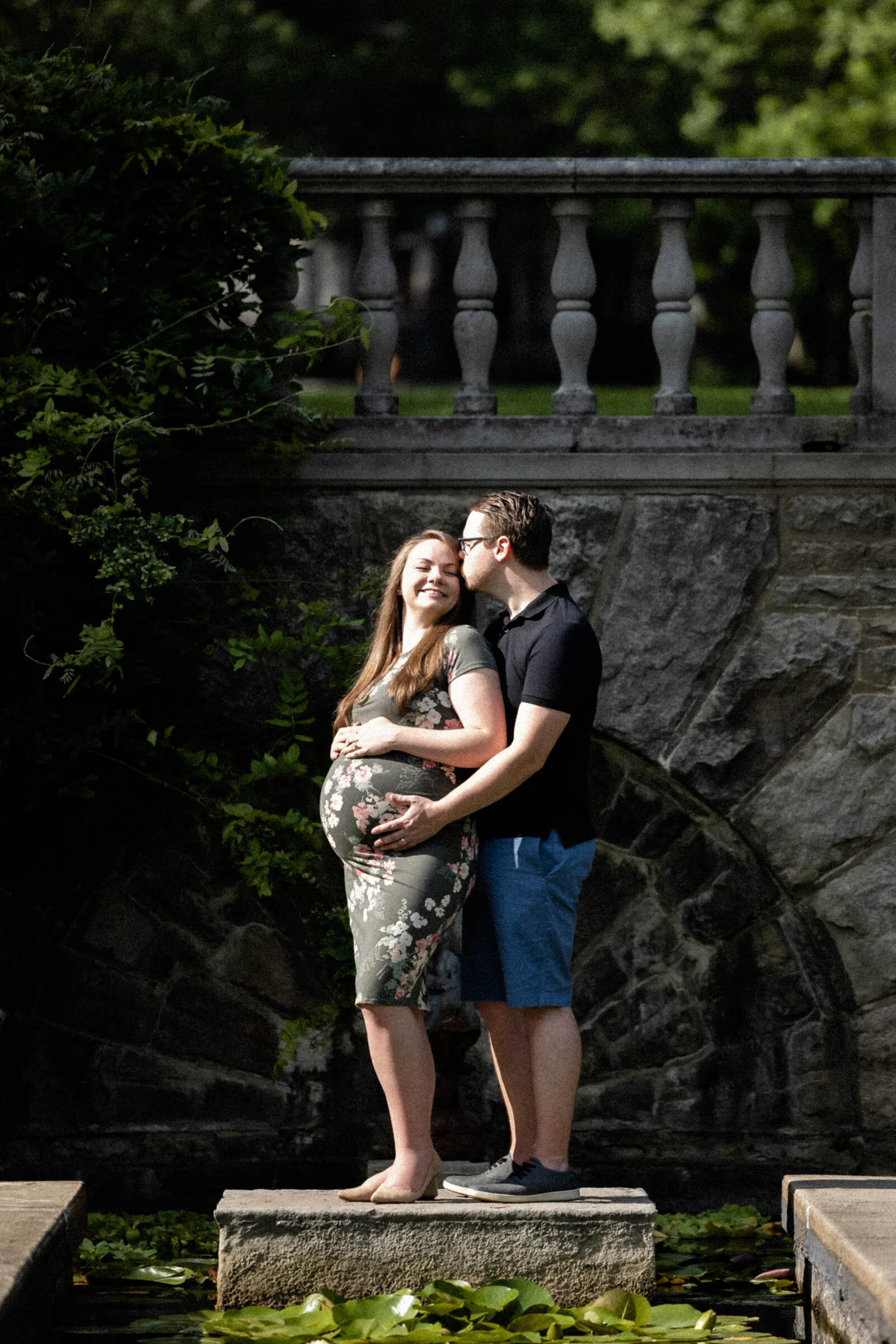 Skylands Manor Maternity Photoshoot - 0007.jpg