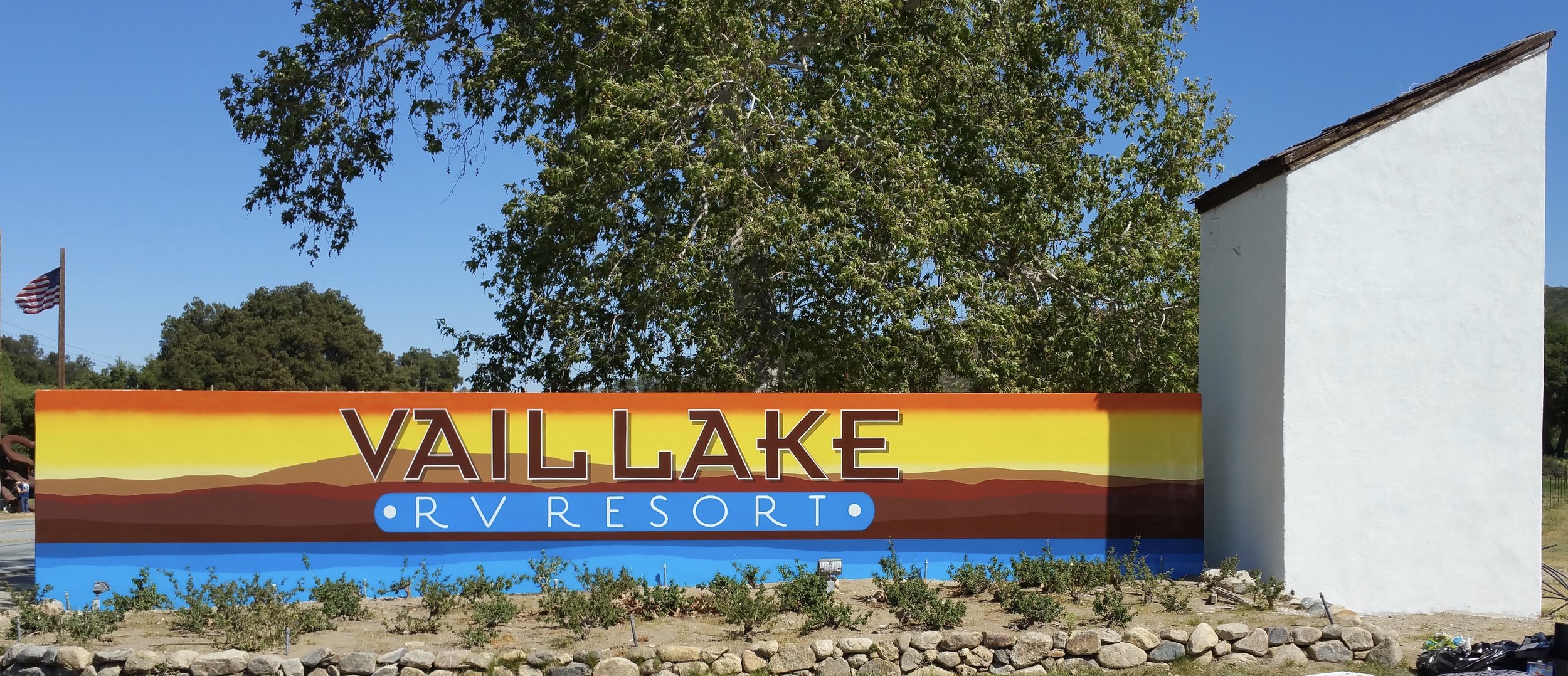 Vail Lake RV Resort - hand painted monument sign mural