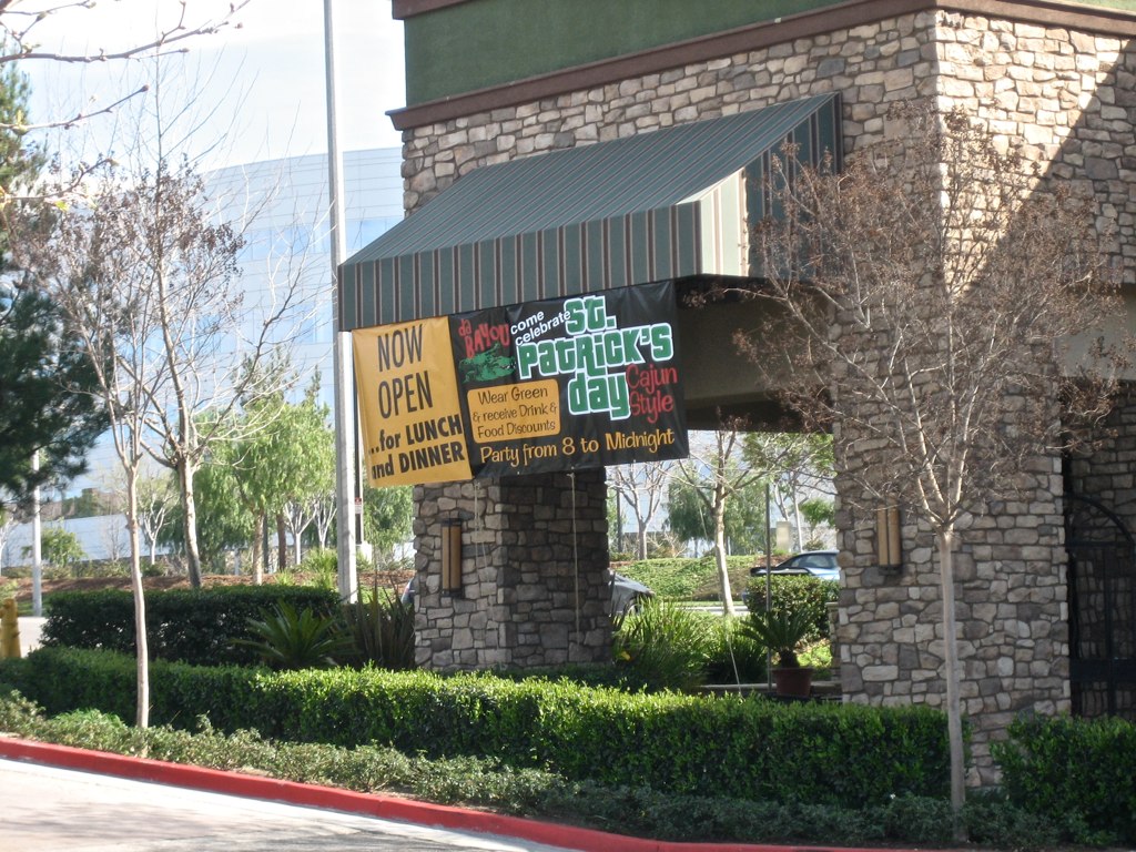 Custom digitally printed restaurant advertising banner