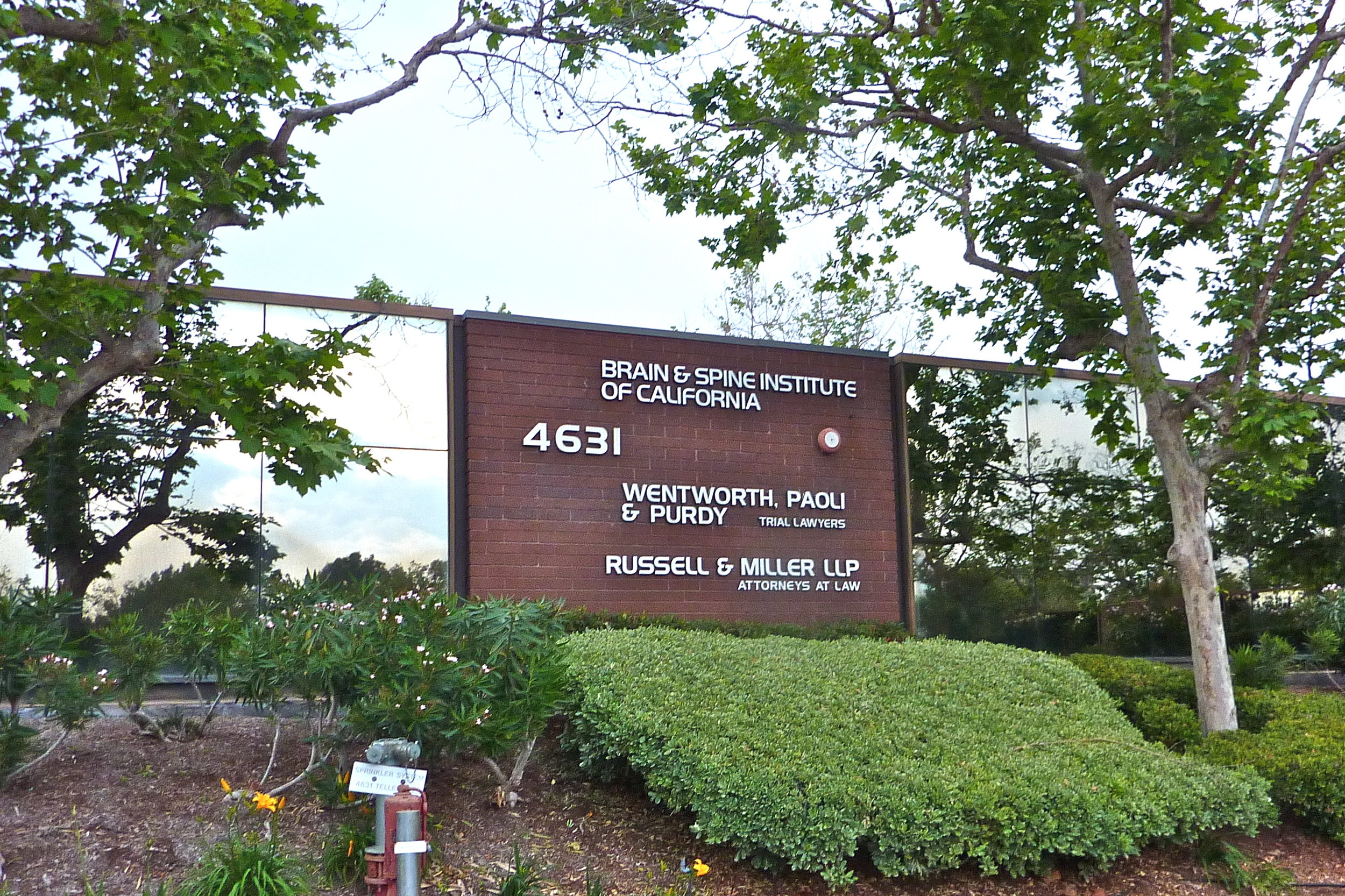 Brain and Spine Institute directory dimensional letters