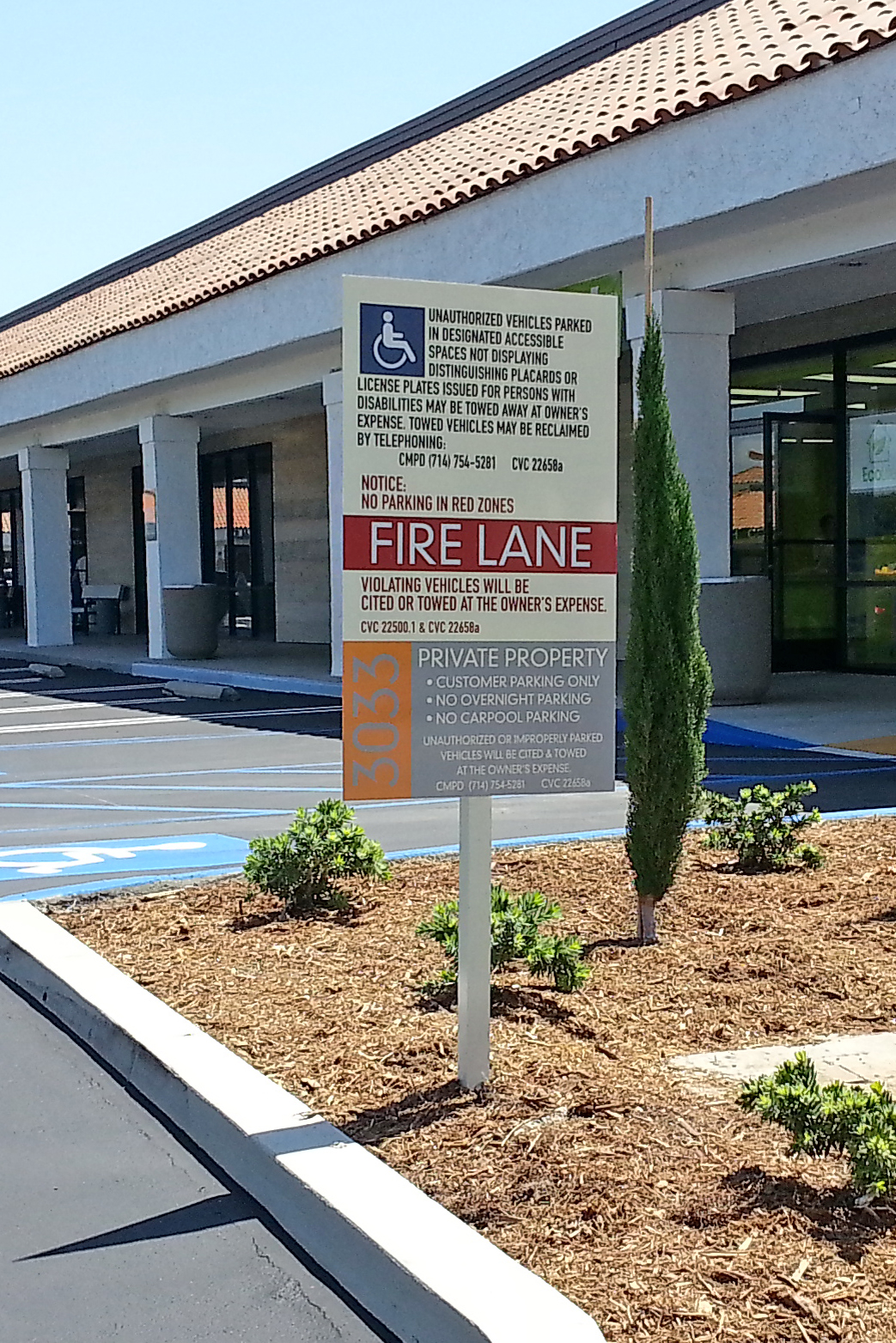 3033-PARKINGENTRY1.jpg