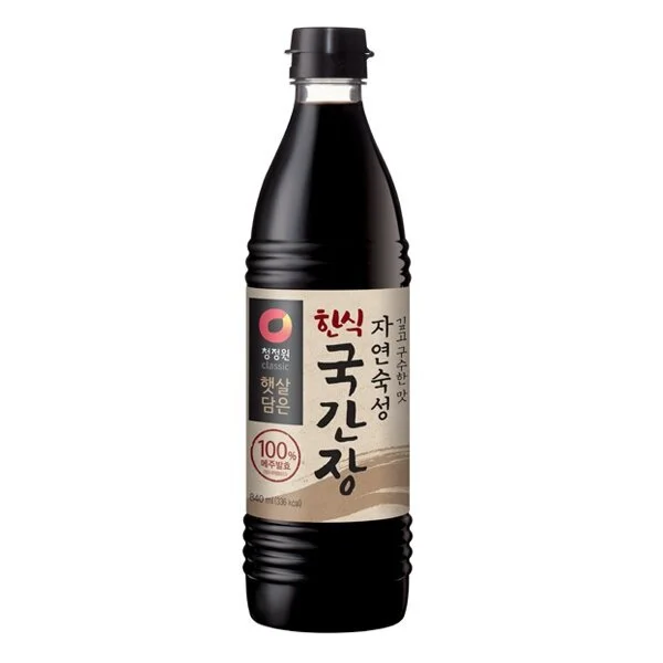 Chung-Jung-One: Water, meju (fermented soybean), sea salt.