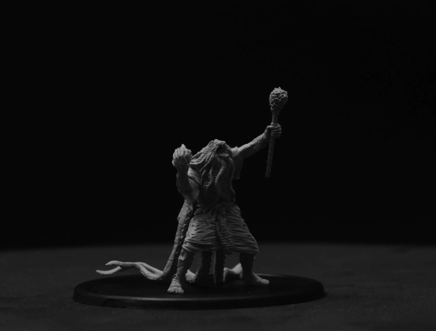 Cthulhian Warlock Miniature -Front.jpg