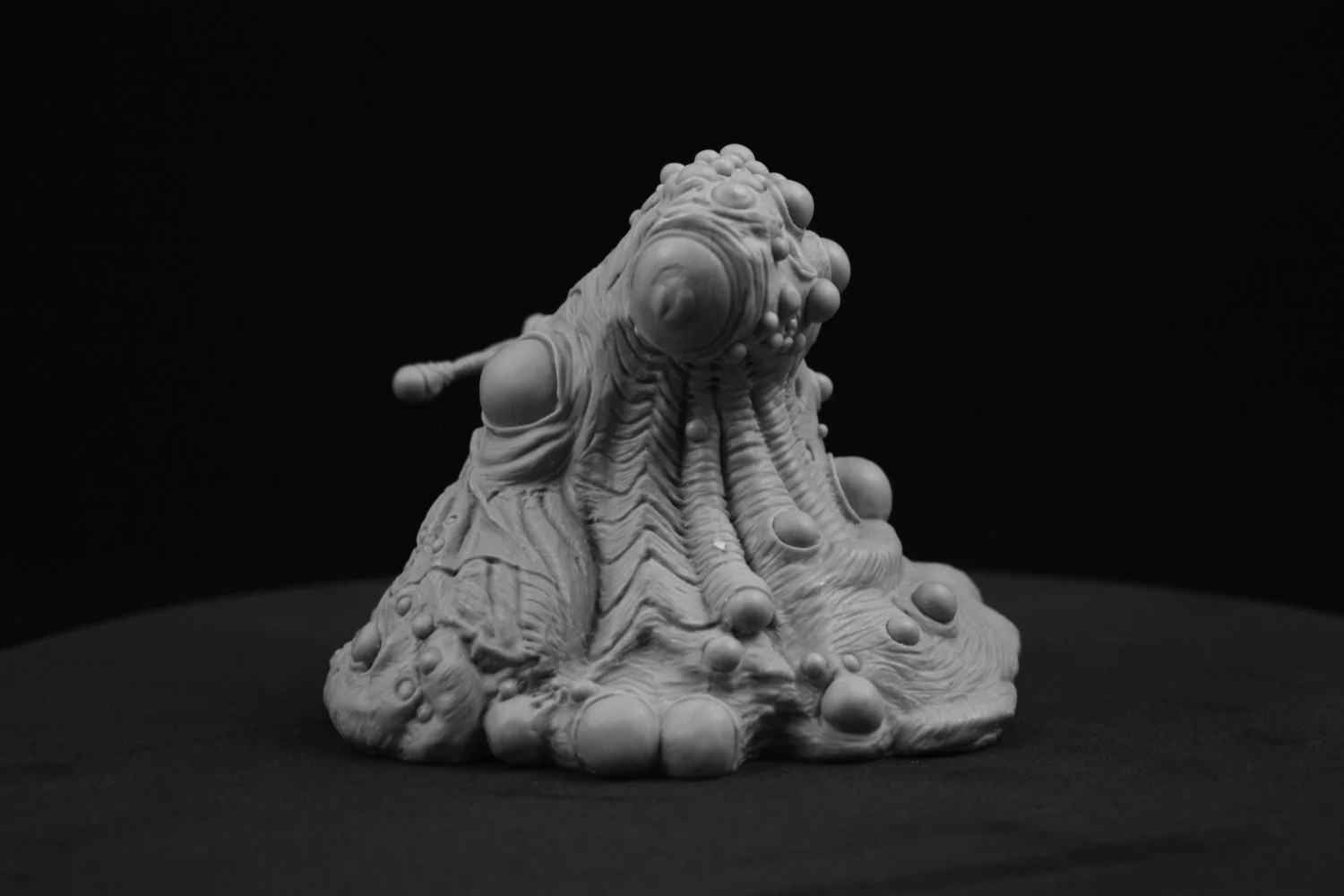 Large Shoggoth-Left.jpg