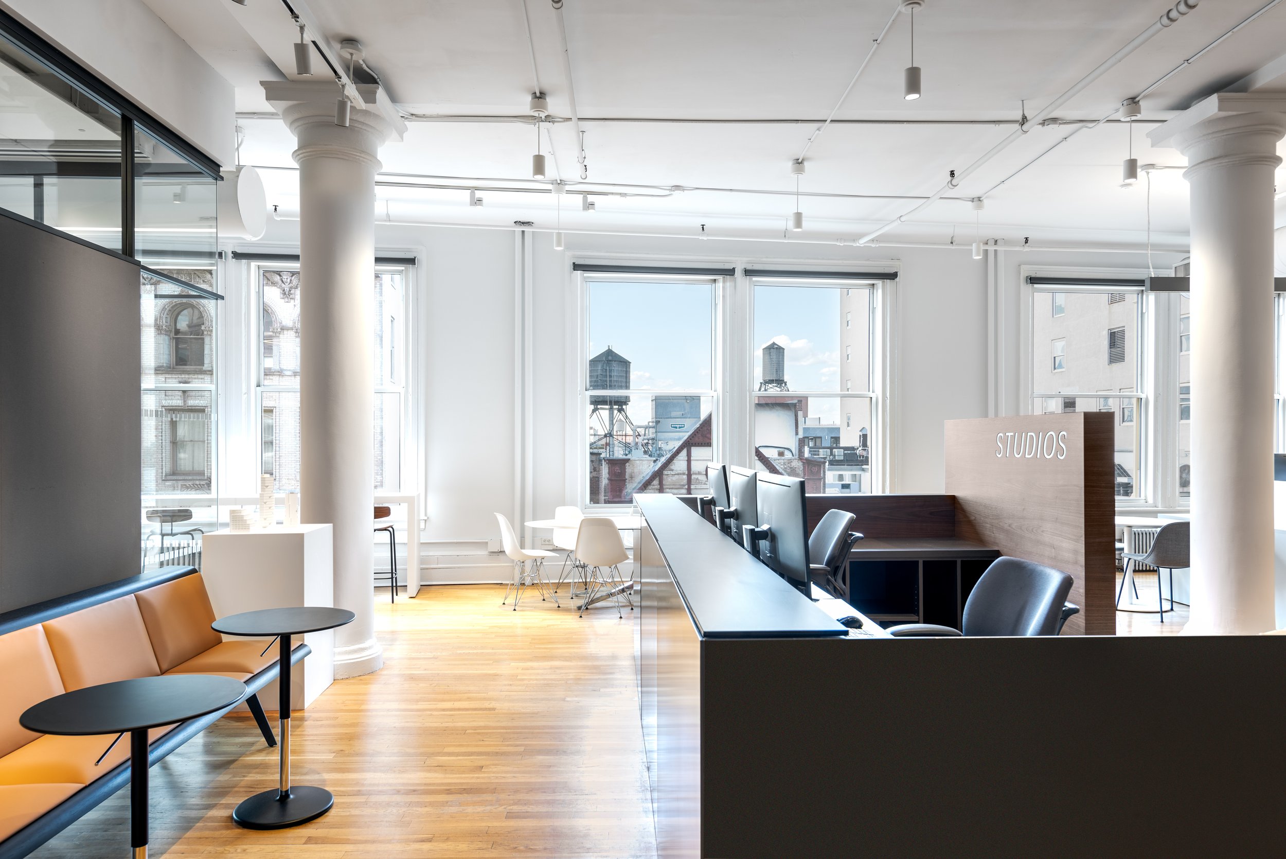 STUDIOS OFFICE-17.jpg