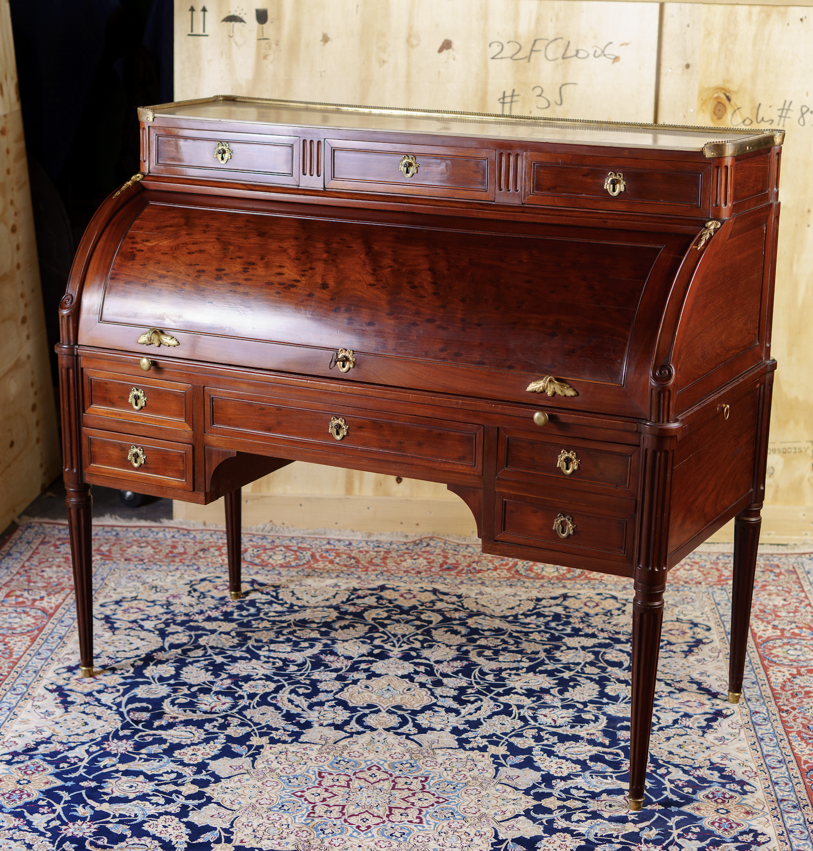 Louis XVI Bureau à Cylindre Cole Myers Antiques.png