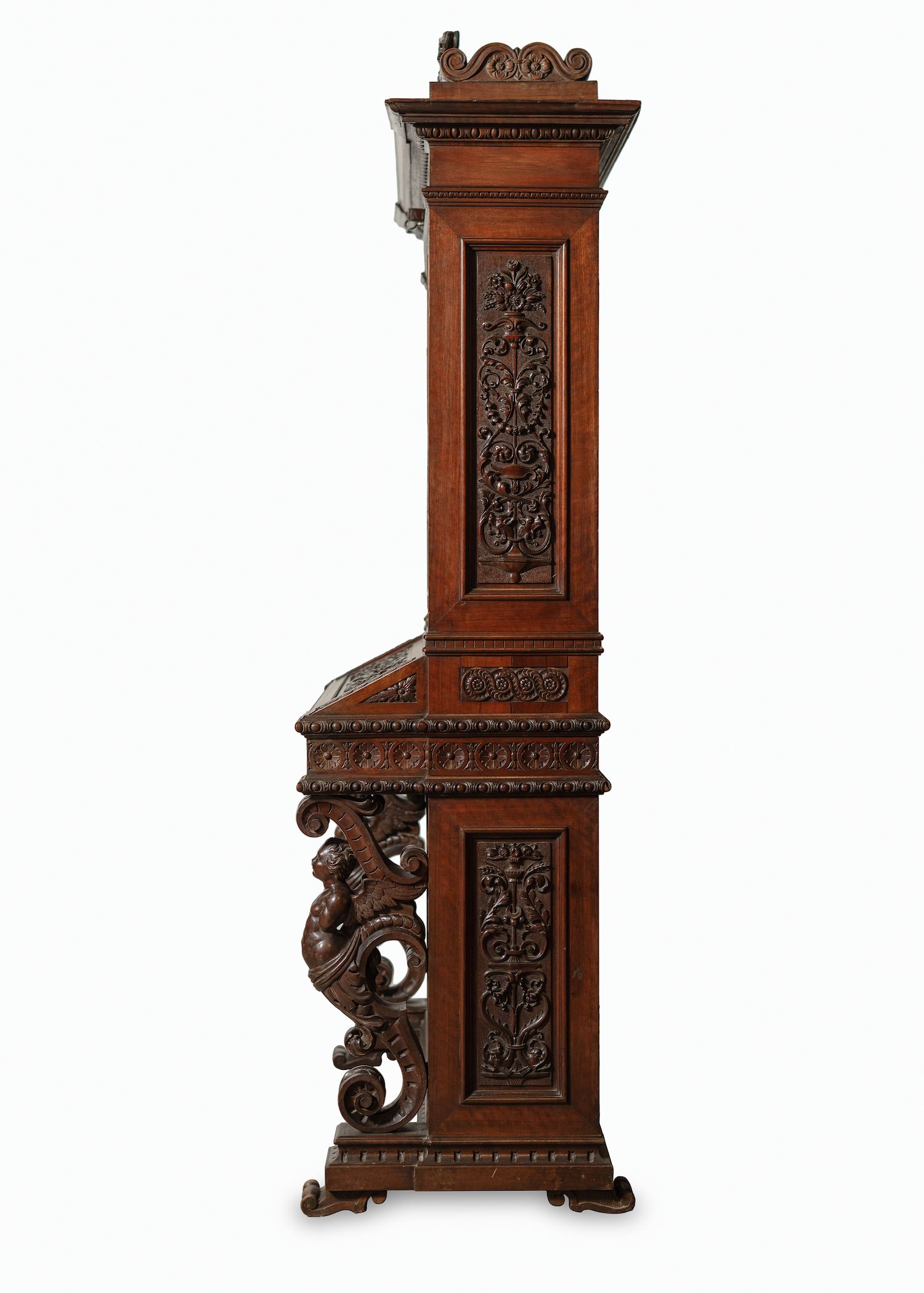 Angiolo Barbetti Desk.png