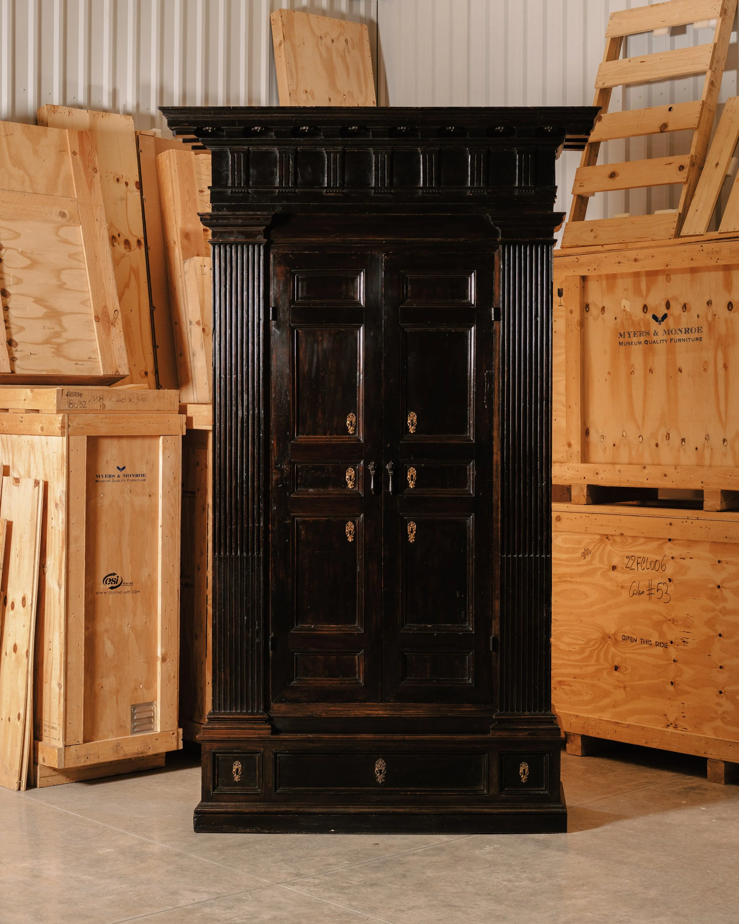 Italian Royal Furniture Cole Myers.jpg