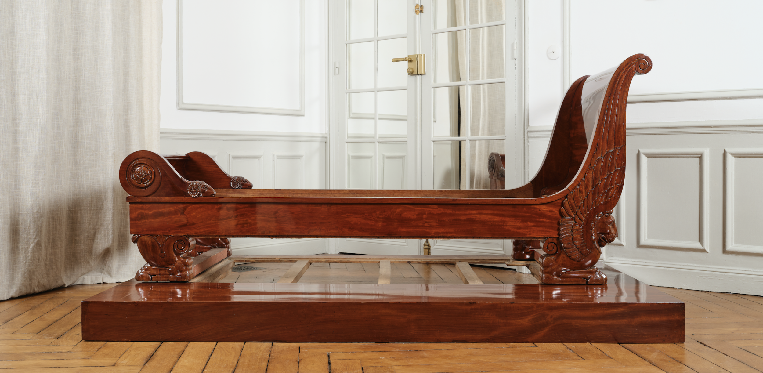 Bellangé Empire Antique Daybed.png