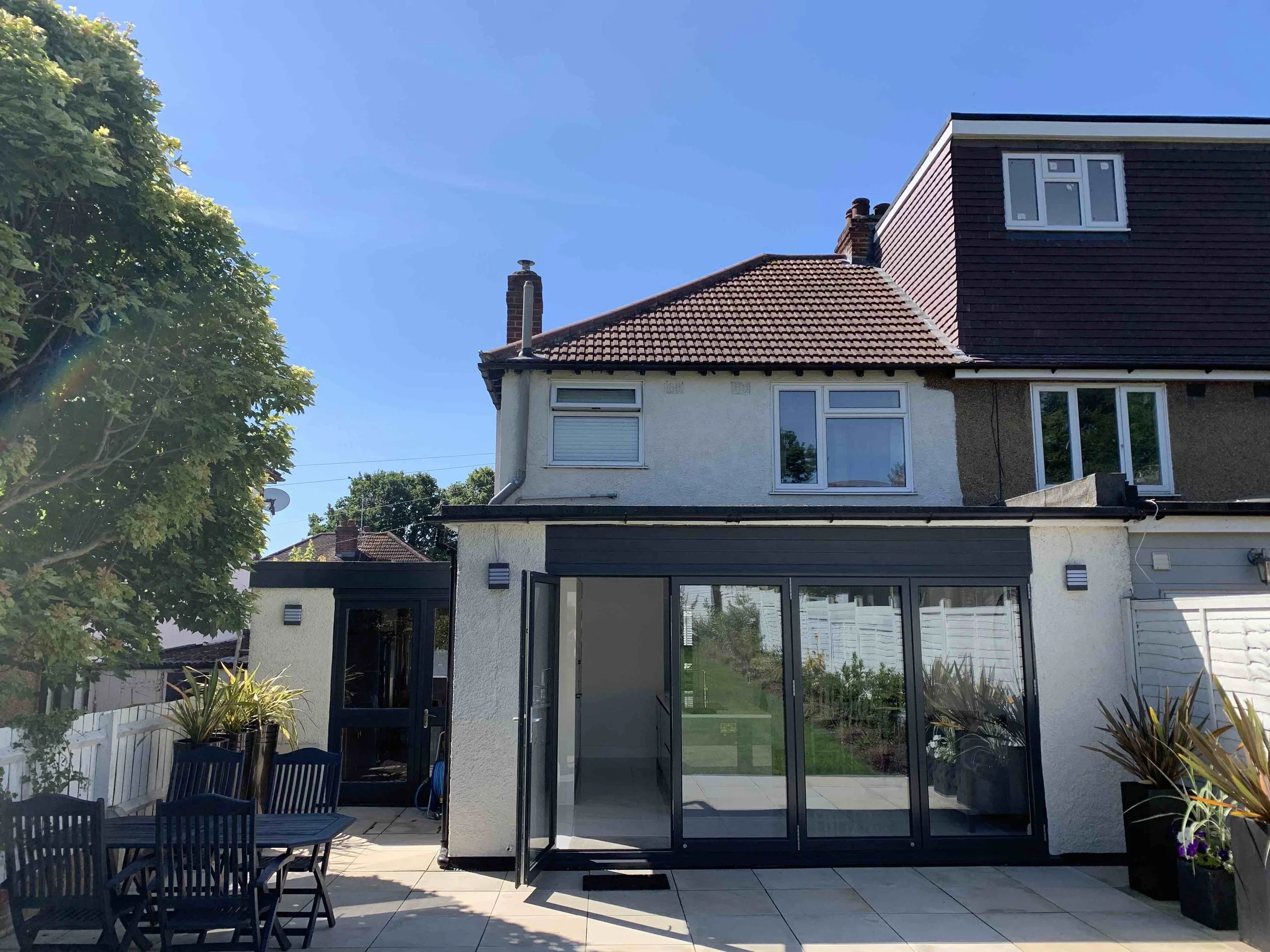 Loughton Rear .jpg