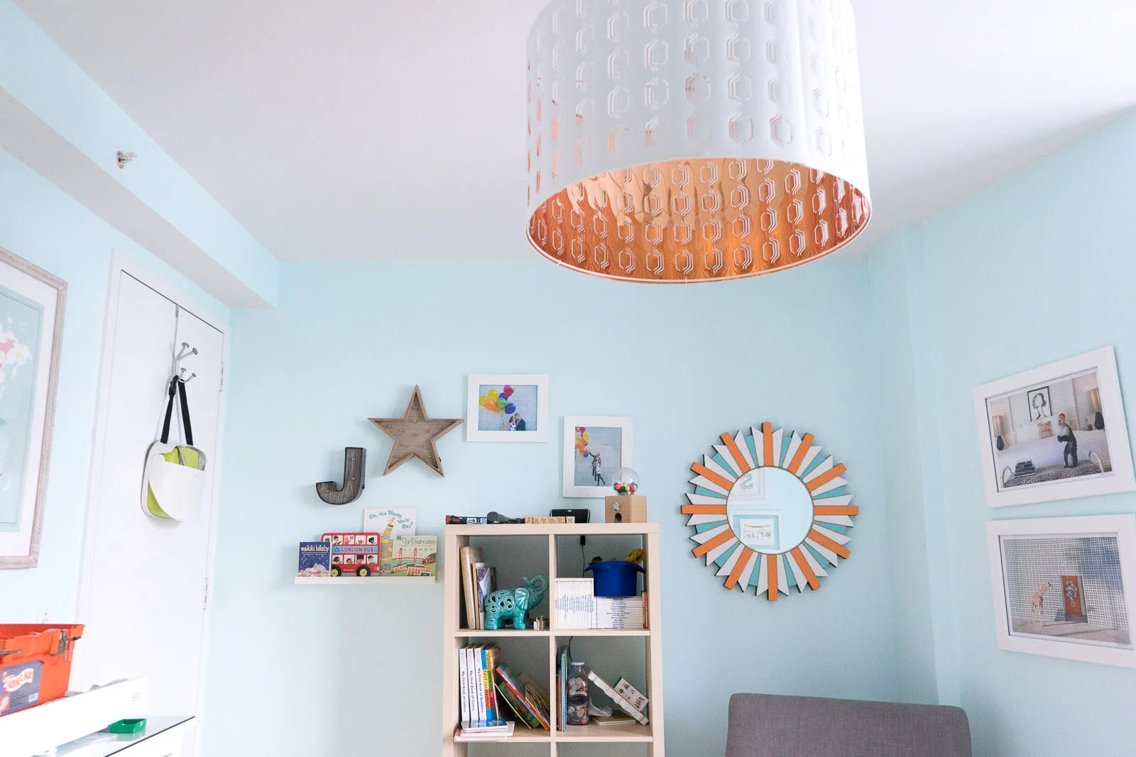 nursery-room_toddler-books_DIY_-book-display-13.jpg