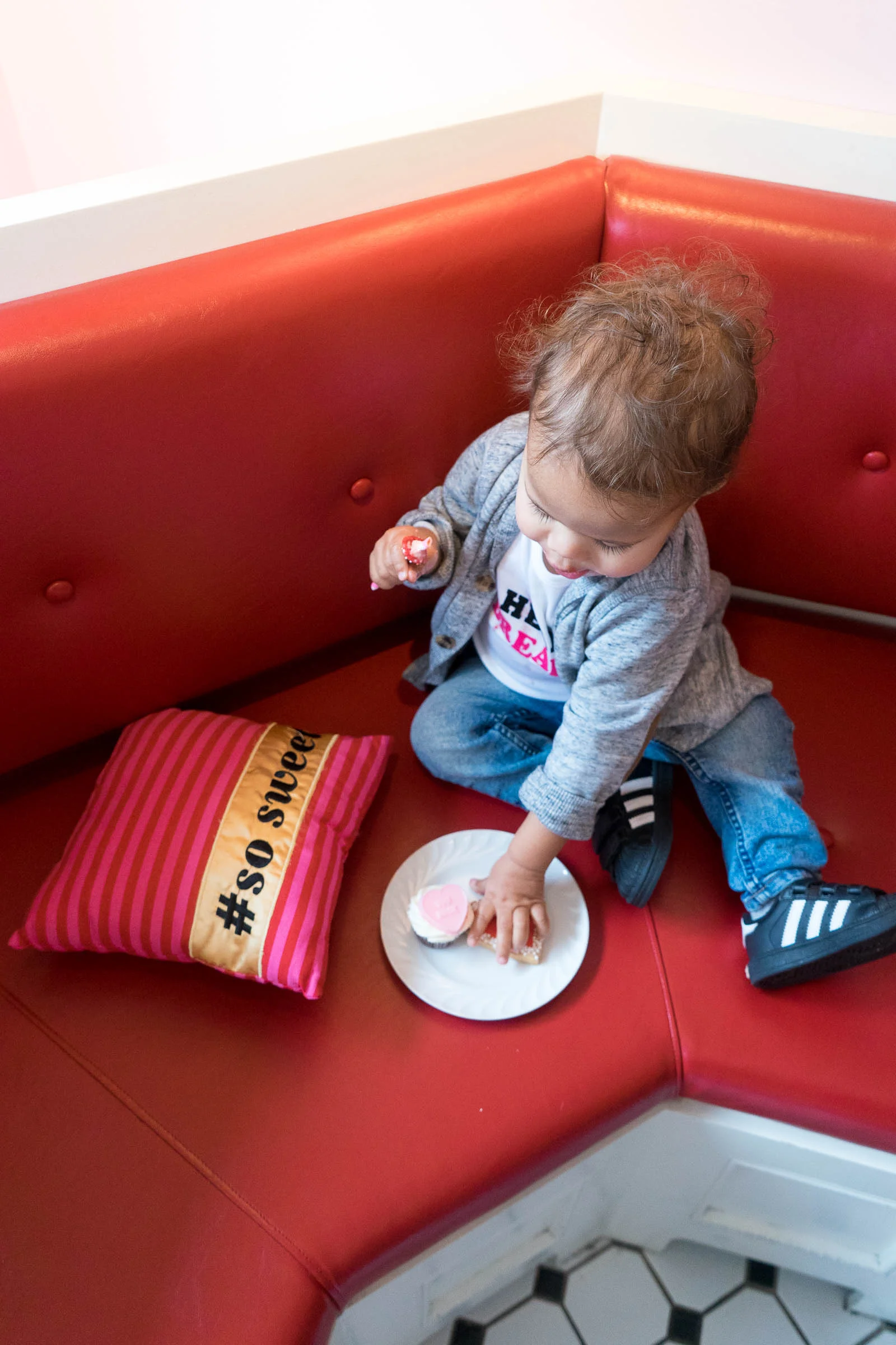 valentines-day-diy_toddler-style_pink-canery-22.jpg