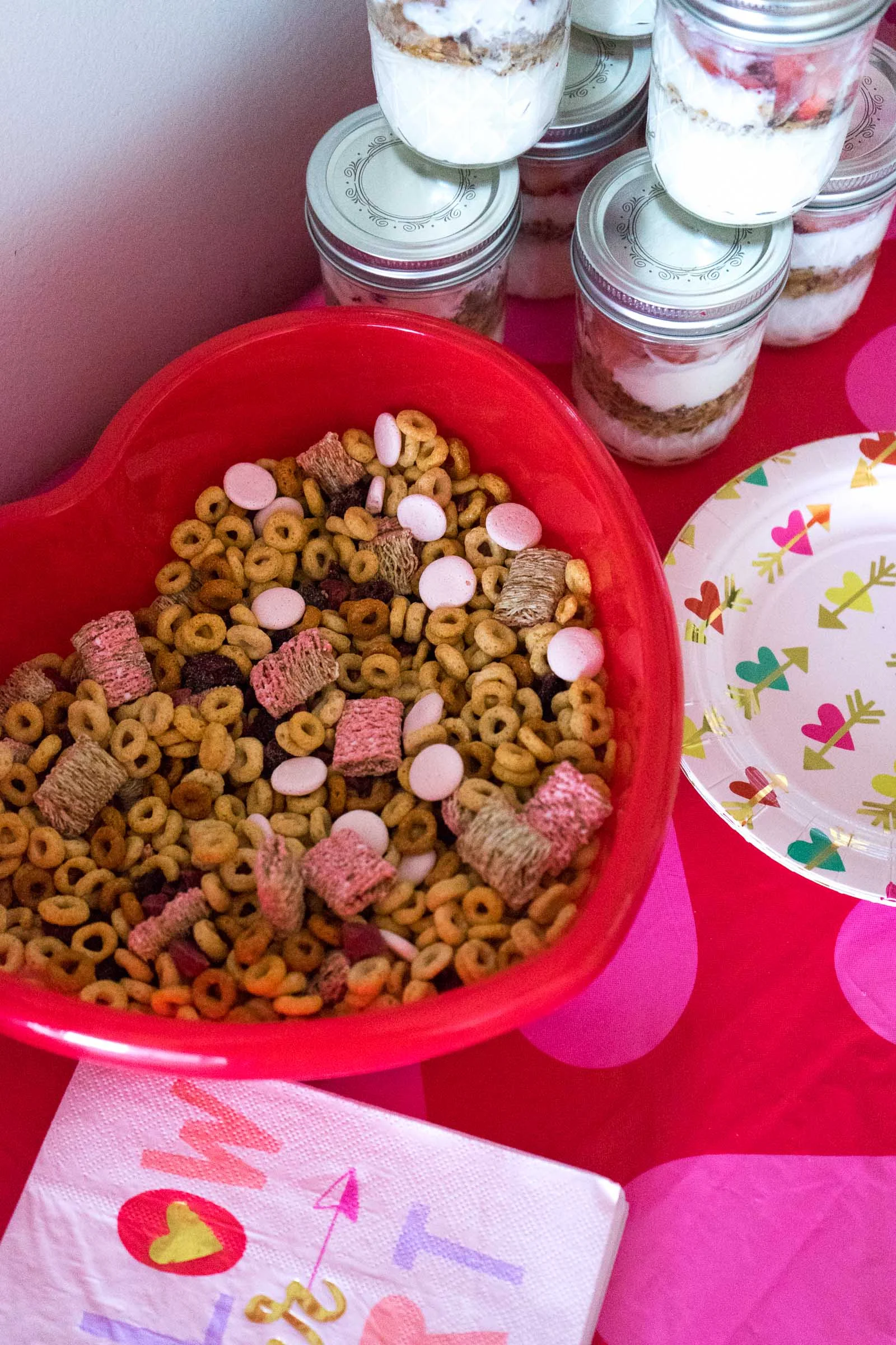 valentines-day-toddler-party_diy-2.jpg