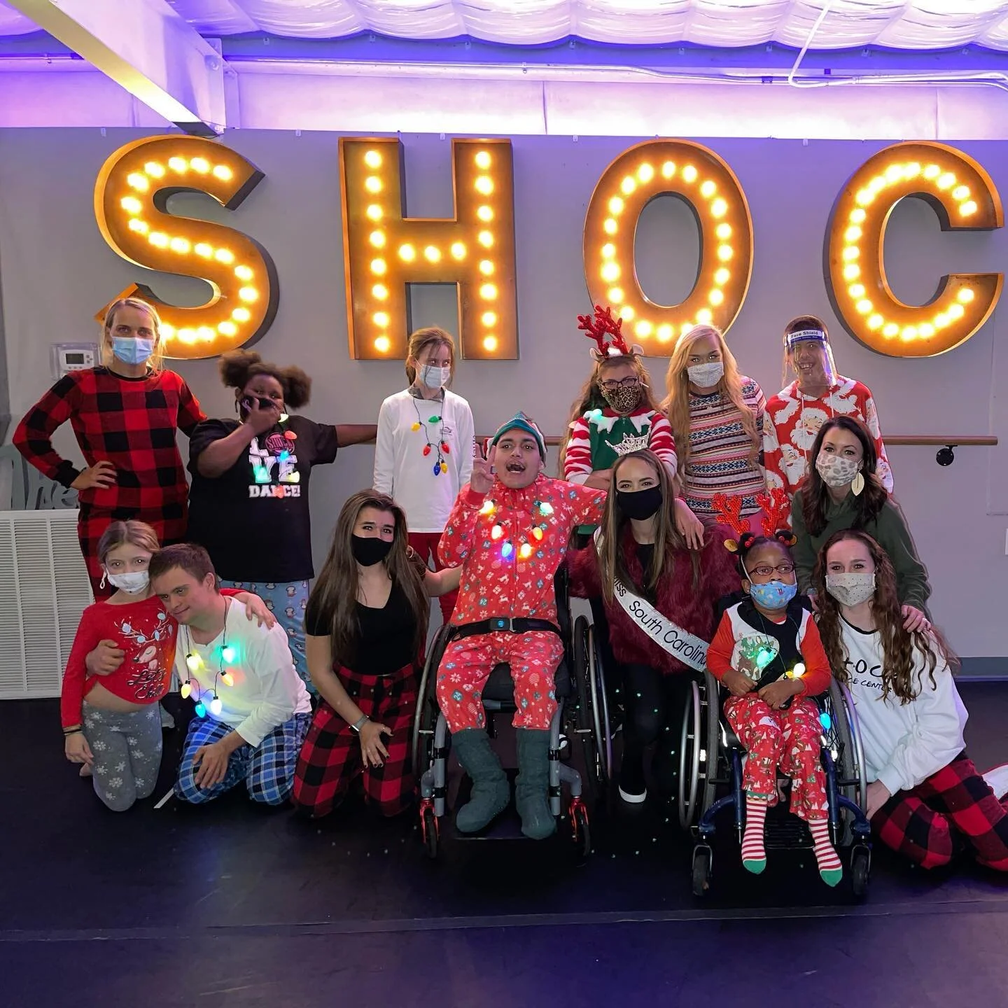 Yesterday I spent the best night at @shockdancebylindley with the Shock Stars and sweet dancers! I was so inspired by the awesome dancers as we sang, dance, and talked together. I loved being able to answer so many comprehensive questions about Miss 