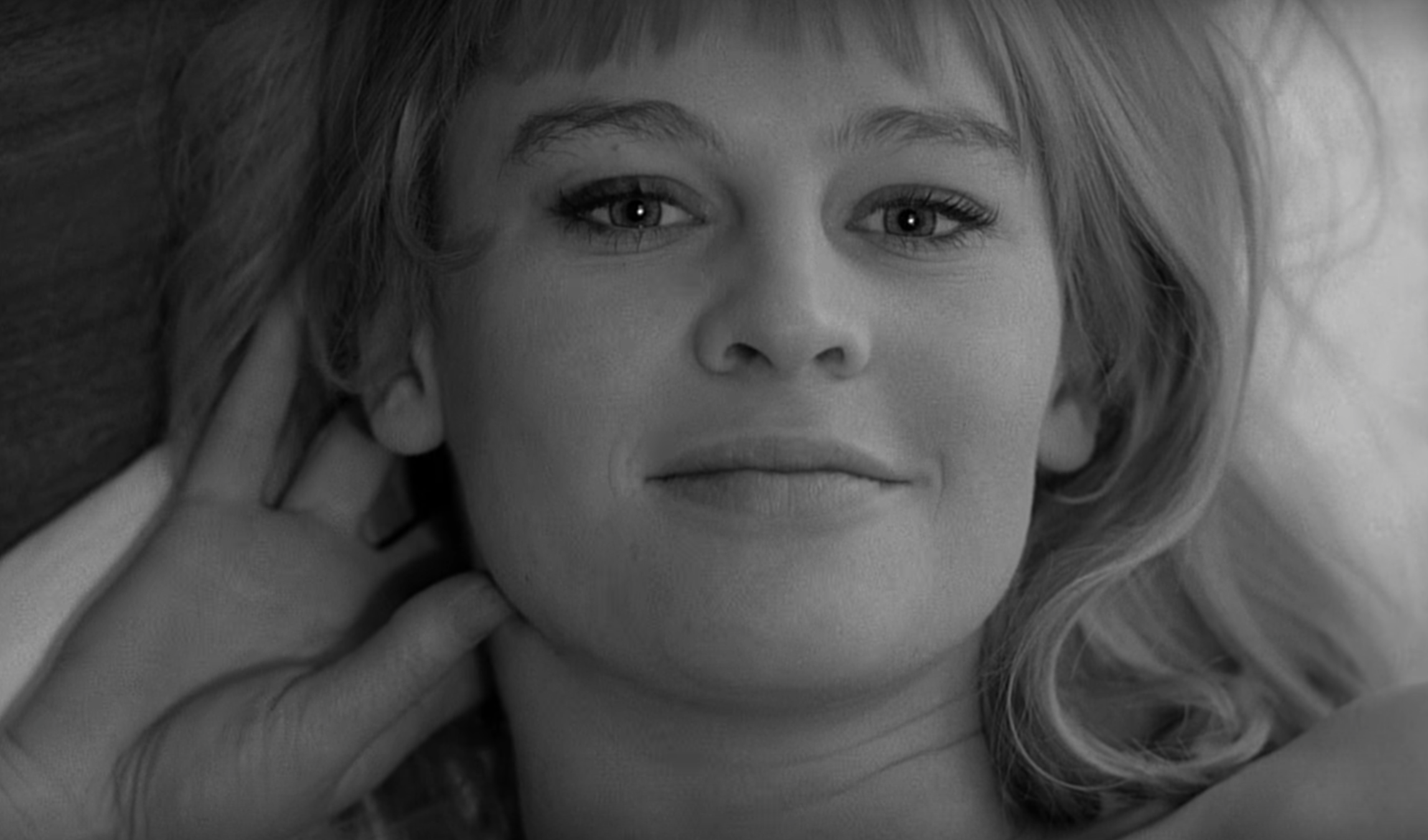 darling (credit: Anglo-Amalgamated)