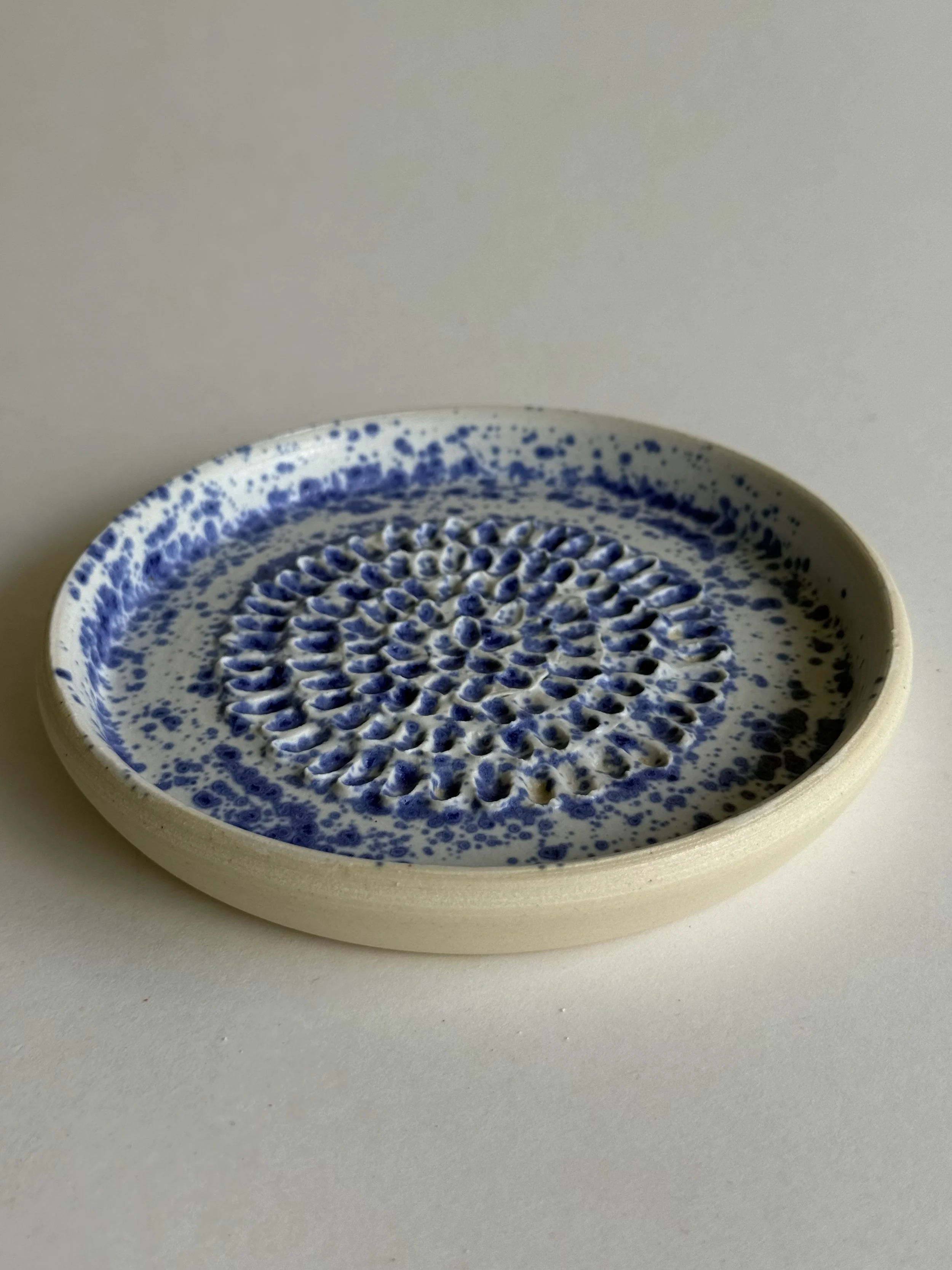 Garlic Grater/ Ceramic Grater