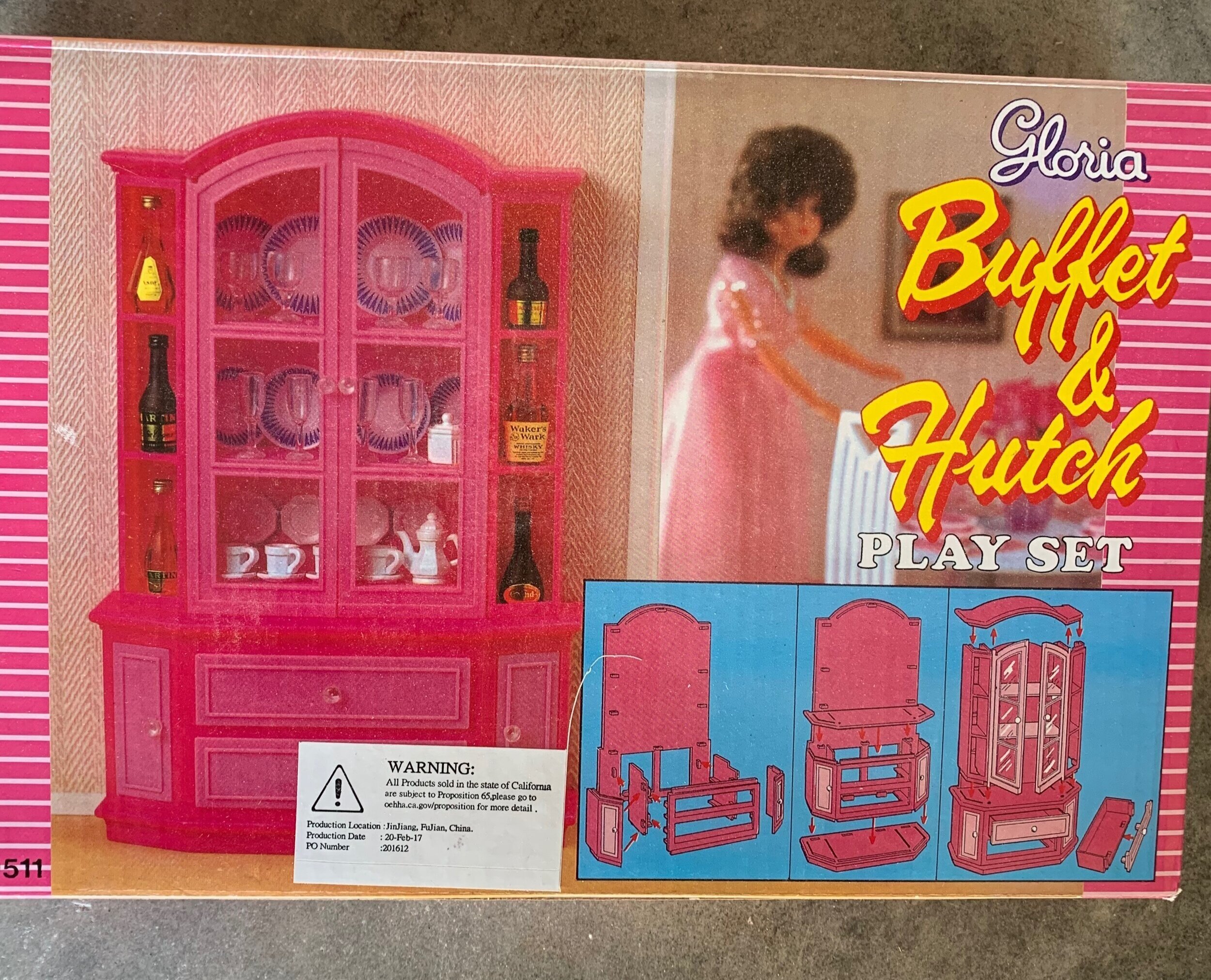 Far gift tyktflydende DIY Barbie Doll House — Hartley Home