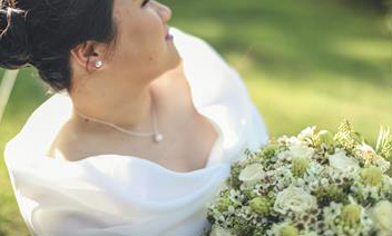 Kathrina Hi Josy I just wanted to share some photos of our wedding with you. It was a perfect day! Everythiog turned out better than I imagined! Everything was perfect.. including the dress =) Thank you again for all your help.