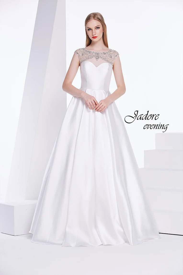 J14017_white.jpg