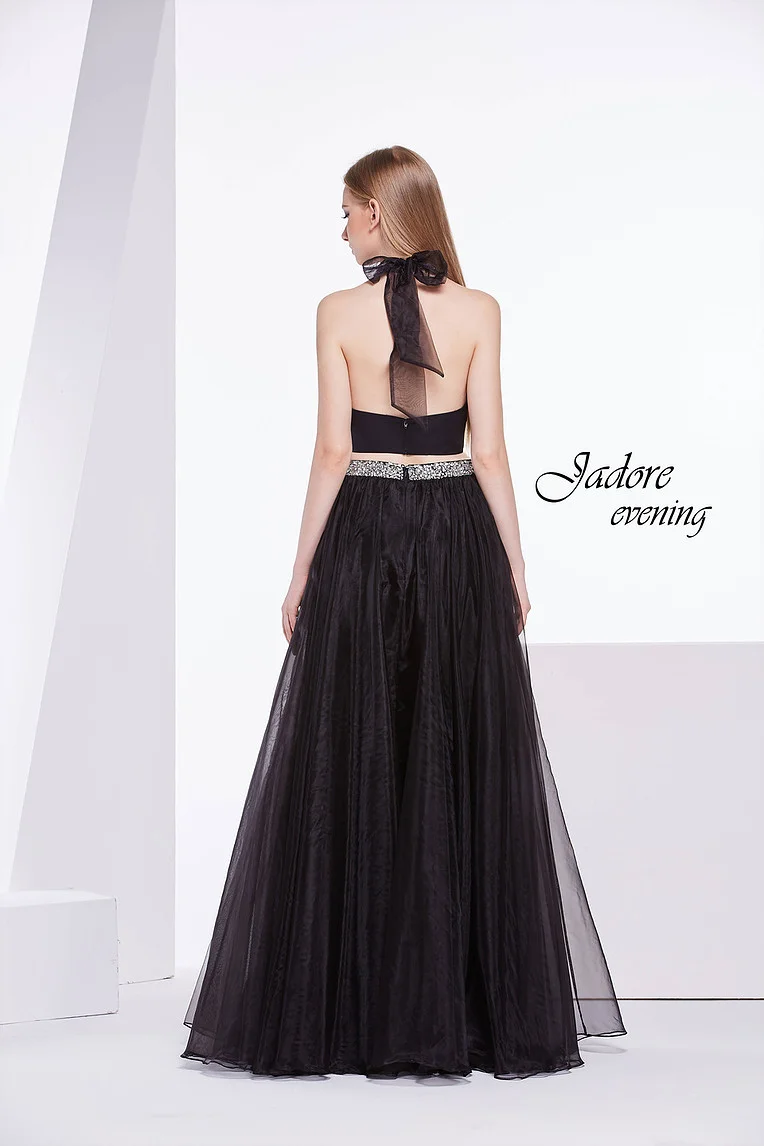J14009_black_back.jpg