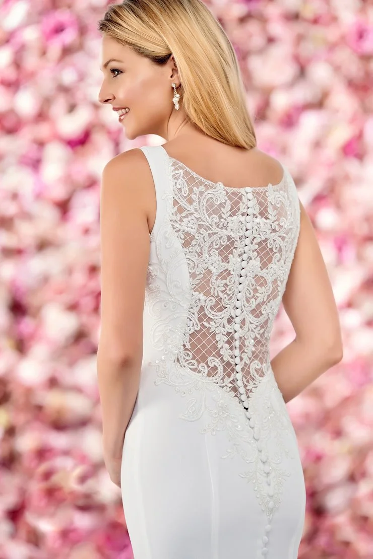 219137_ivory_b_c.740.jpg
