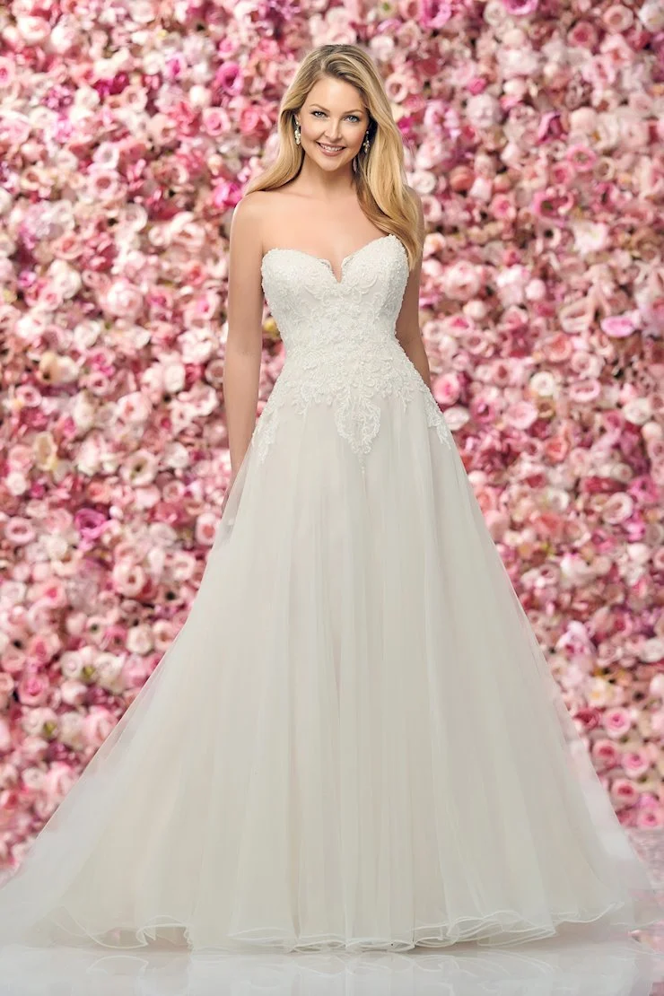 219148_ivory_petal_f_d.740.jpg