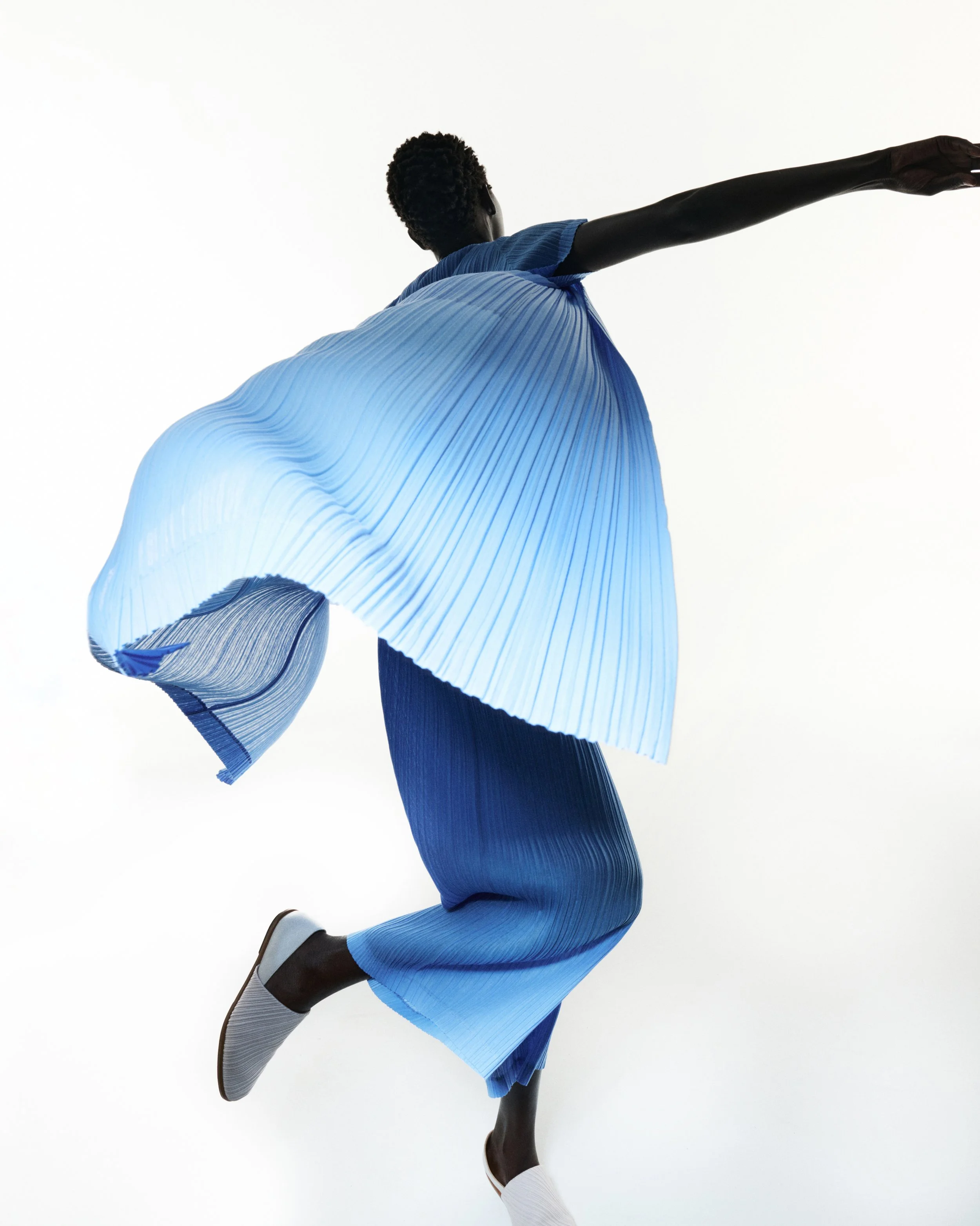 PLEATS PLEASE_betina du toit97 - copie.jpeg